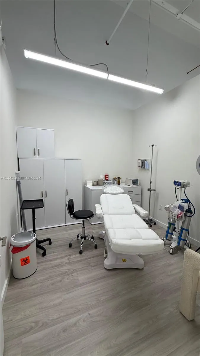 10890 Nw 17th St, Sweetwater, Florida 33172, Sweetwater, Florida 33172, ,Business Opportunity,For Sale,10890 Nw 17th St, Sweetwater, Florida 33172,A12005292