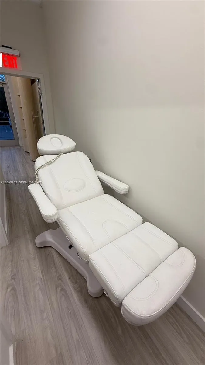 10890 Nw 17th St, Sweetwater, Florida 33172, Sweetwater, Florida 33172, ,Business Opportunity,For Sale,10890 Nw 17th St, Sweetwater, Florida 33172,A12005292