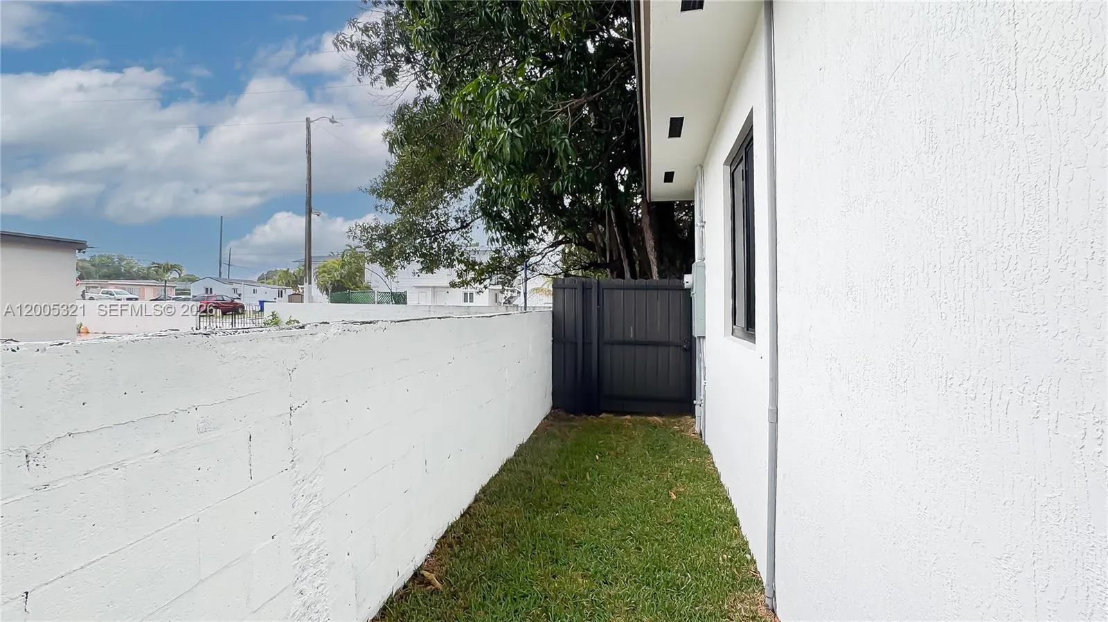 4517 Nw 3rd Street 4517, Miami, Florida 33126, Miami, Florida 33126, 3 Bedrooms Bedrooms, ,3 BathroomsBathrooms,Residential Lease,For Rent,4517 Nw 3rd Street 4517, Miami, Florida 33126,A12005321