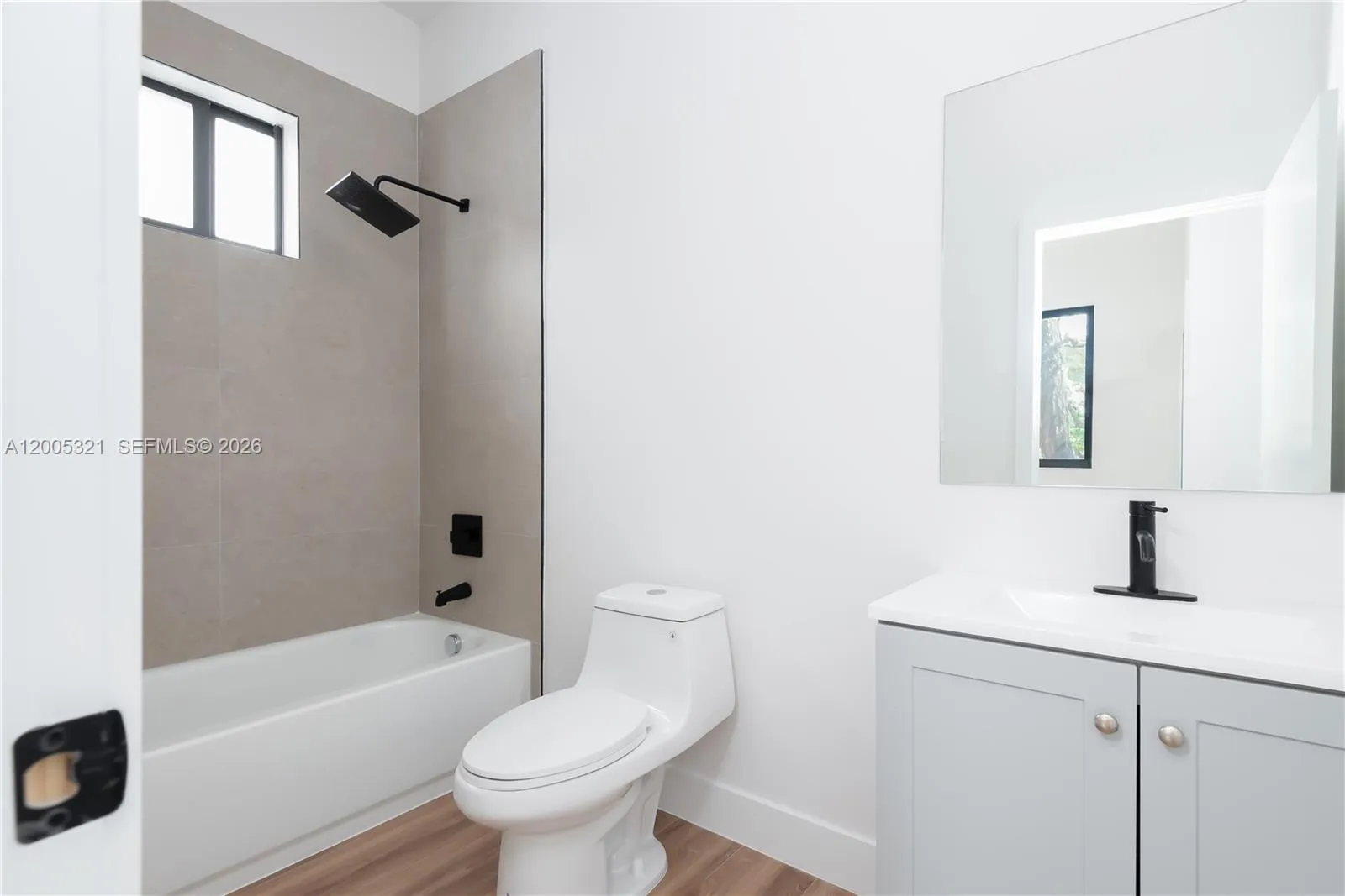 4517 Nw 3rd Street 4517, Miami, Florida 33126, Miami, Florida 33126, 3 Bedrooms Bedrooms, ,3 BathroomsBathrooms,Residential Lease,For Rent,4517 Nw 3rd Street 4517, Miami, Florida 33126,A12005321