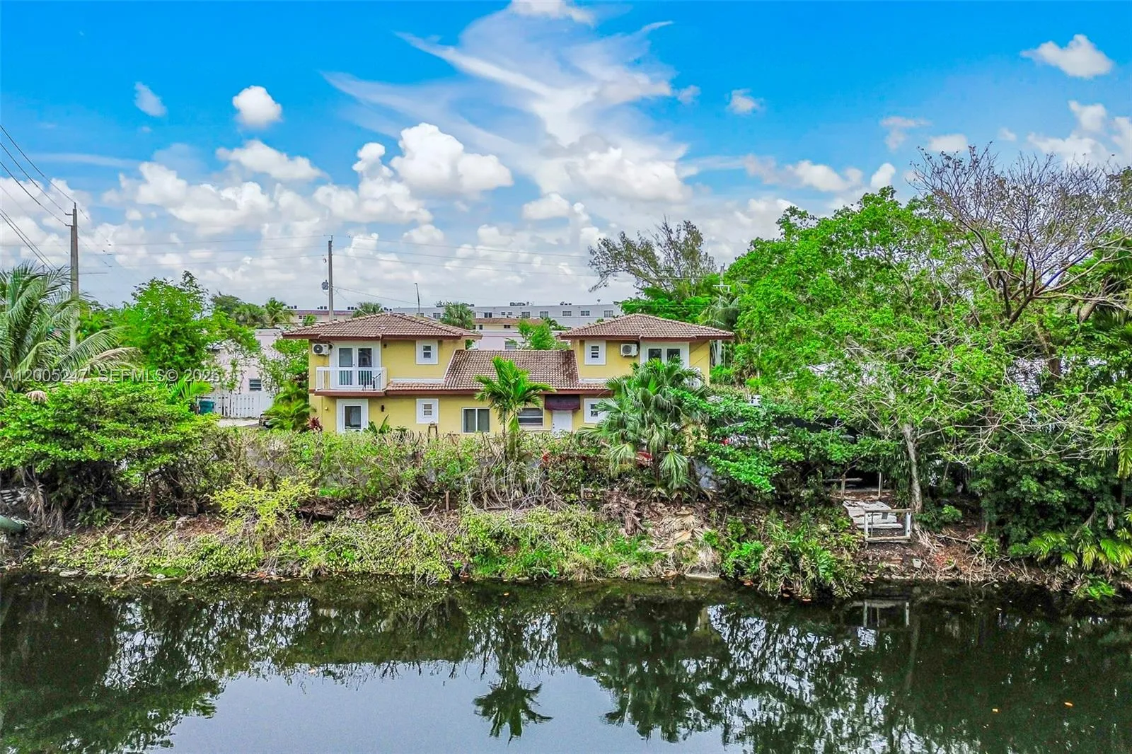 12085 W Dixie Hwy, Biscayne Park, Florida 33161, Biscayne Park, Florida 33161, ,Residential Income,For Sale,12085 W Dixie Hwy, Biscayne Park, Florida 33161,A12005247