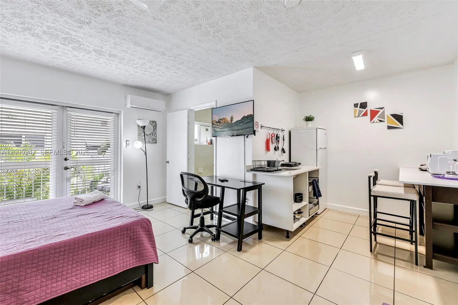 12085 W Dixie Hwy, Biscayne Park, Florida 33161, Biscayne Park, Florida 33161, ,Residential Income,For Sale,12085 W Dixie Hwy, Biscayne Park, Florida 33161,A12005247