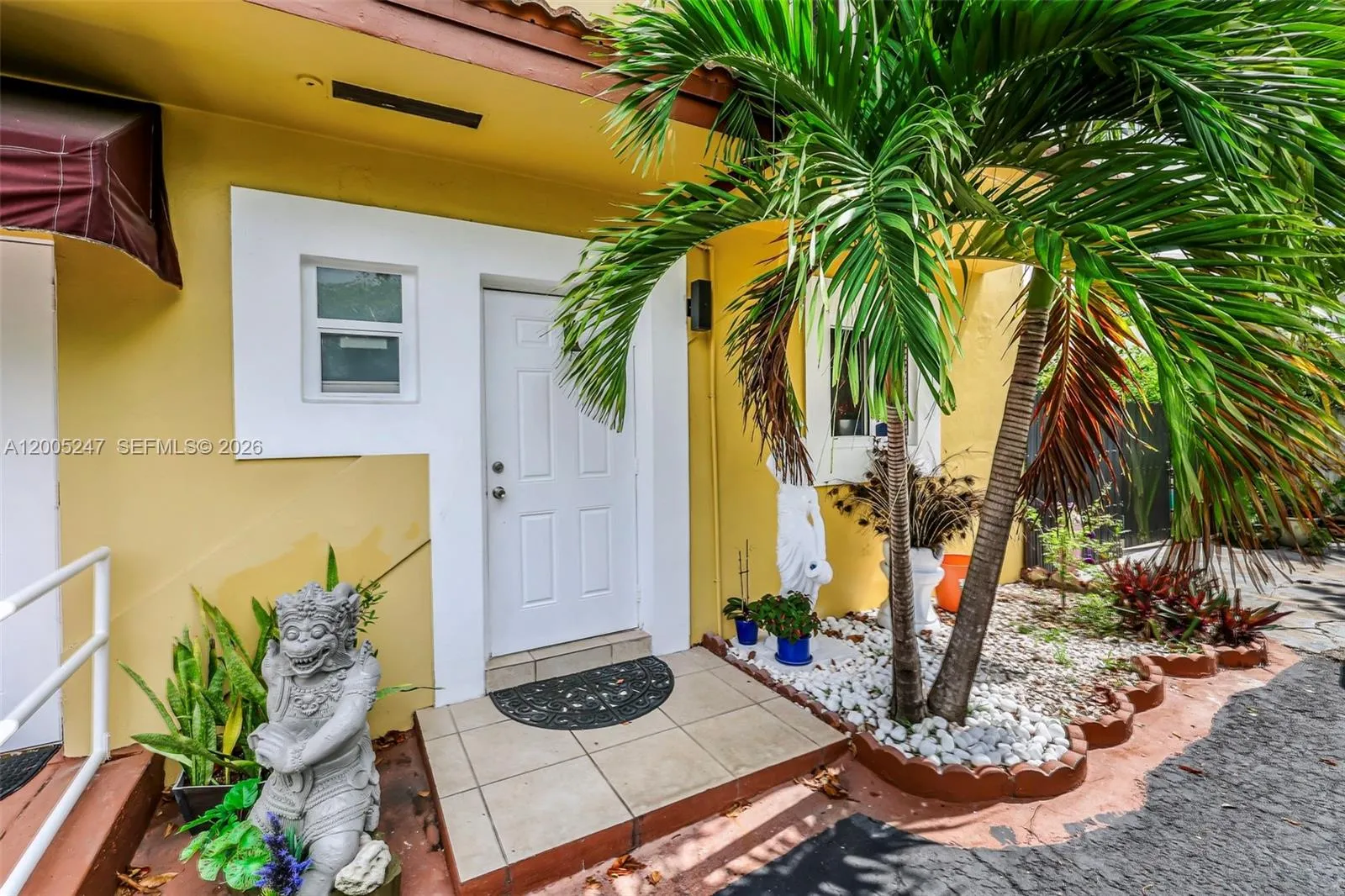 12085 W Dixie Hwy, Biscayne Park, Florida 33161, Biscayne Park, Florida 33161, ,Residential Income,For Sale,12085 W Dixie Hwy, Biscayne Park, Florida 33161,A12005247