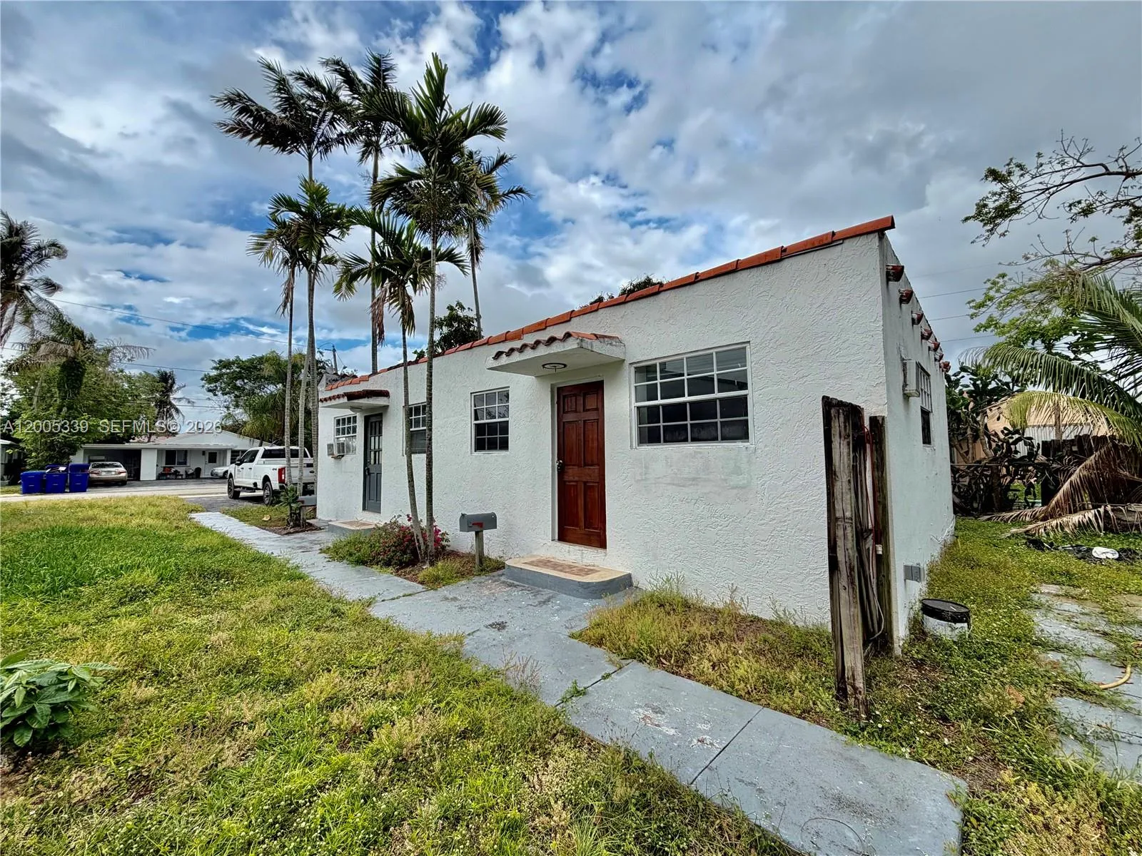 2212 Grant St S, Hollywood, Florida 33020, Hollywood, Florida 33020, 1 Bedroom Bedrooms, ,1 BathroomBathrooms,Residential Lease,For Rent,2212 Grant St S, Hollywood, Florida 33020,A12005339