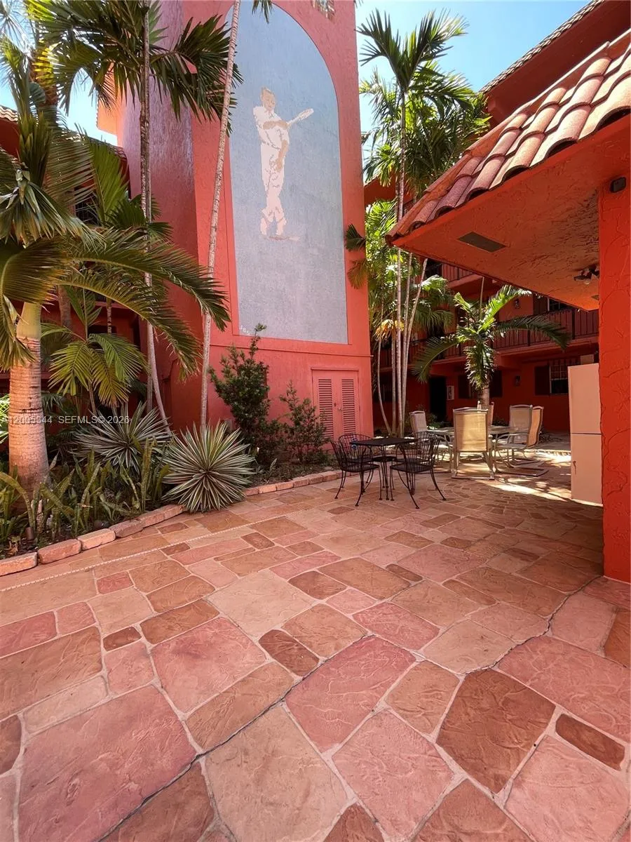 660 Tennis Club Dr 201, Fort Lauderdale, Florida 3, Fort Lauderdale, Florida 33311, 2 Bedrooms Bedrooms, ,2 BathroomsBathrooms,Residential Lease,For Rent,660 Tennis Club Dr 201, Fort Lauderdale, Florida 3,A12005344