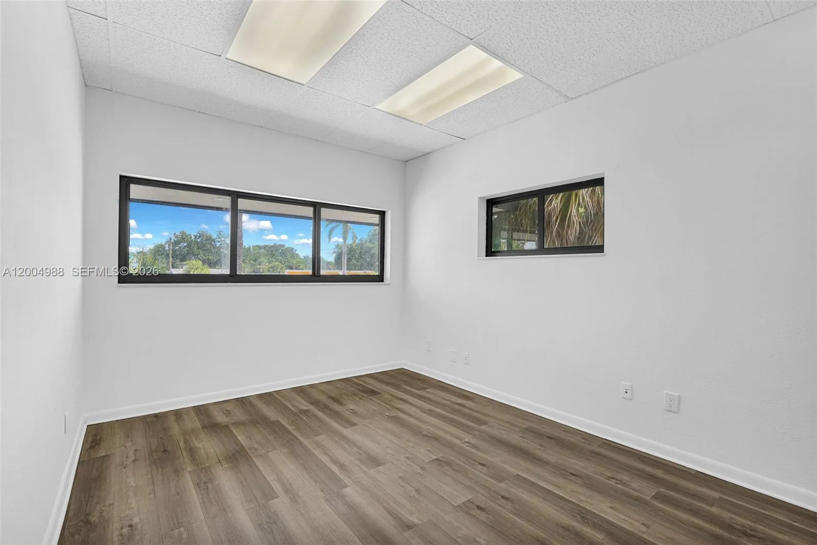2640 Hollywood Blvd 200, Hollywood, Florida 33020, Hollywood, Florida 33020, ,Commercial Lease,For Rent,2640 Hollywood Blvd 200, Hollywood, Florida 33020,A12004988