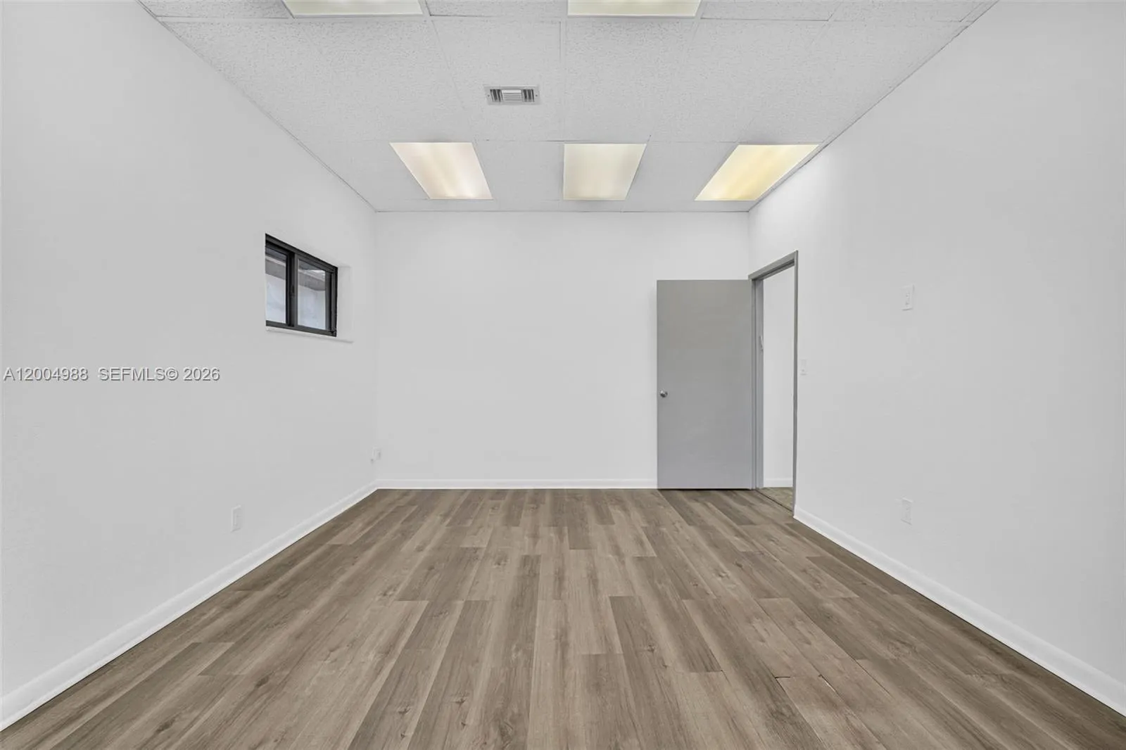 2640 Hollywood Blvd 200, Hollywood, Florida 33020, Hollywood, Florida 33020, ,Commercial Lease,For Rent,2640 Hollywood Blvd 200, Hollywood, Florida 33020,A12004988