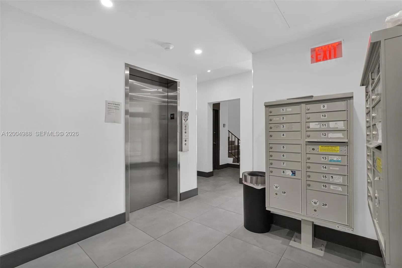 2640 Hollywood Blvd 200, Hollywood, Florida 33020, Hollywood, Florida 33020, ,Commercial Lease,For Rent,2640 Hollywood Blvd 200, Hollywood, Florida 33020,A12004988