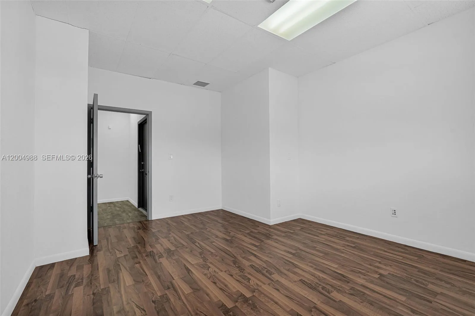 2640 Hollywood Blvd 200, Hollywood, Florida 33020, Hollywood, Florida 33020, ,Commercial Lease,For Rent,2640 Hollywood Blvd 200, Hollywood, Florida 33020,A12004988