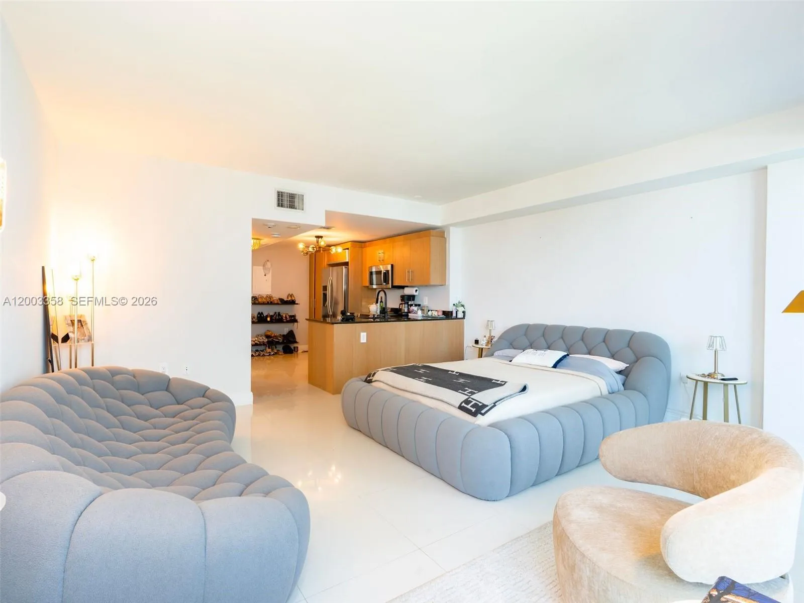 10275 Collins Ave 802, Bal Harbour, Florida 33154, Bal Harbour, Florida 33154, ,1 BathroomBathrooms,Residential Lease,For Rent,10275 Collins Ave 802, Bal Harbour, Florida 33154,A12003358