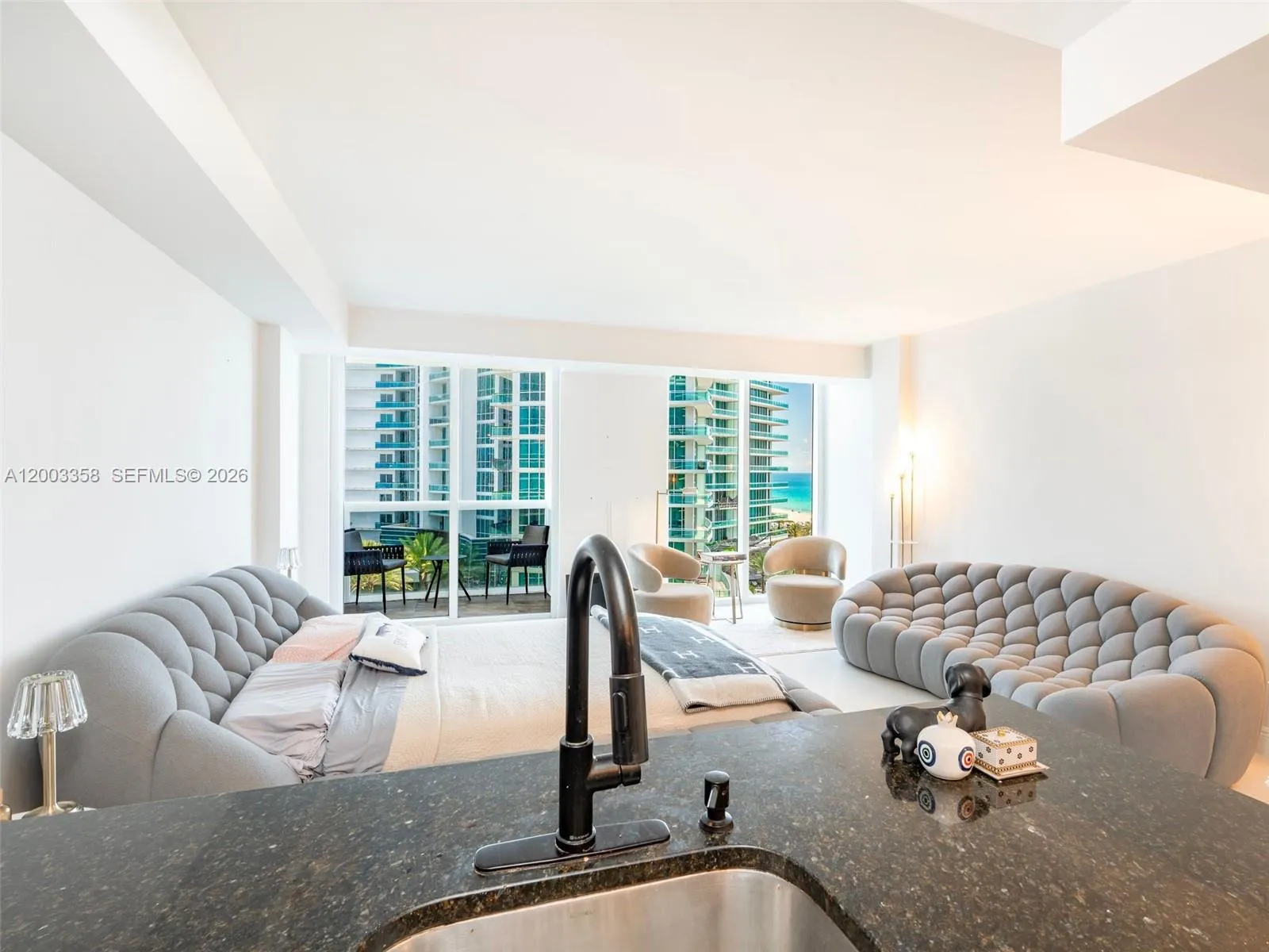 10275 Collins Ave 802, Bal Harbour, Florida 33154, Bal Harbour, Florida 33154, ,1 BathroomBathrooms,Residential Lease,For Rent,10275 Collins Ave 802, Bal Harbour, Florida 33154,A12003358