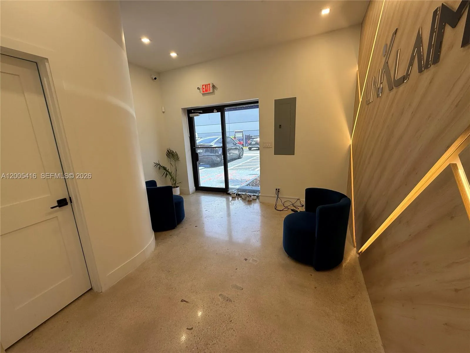 5520-5522 Nw 72nd Ave 5520, Miami, Florida 33166, Miami, Florida 33166, ,Commercial Sale,For Sale,5520-5522 Nw 72nd Ave 5520, Miami, Florida 33166,A12005416