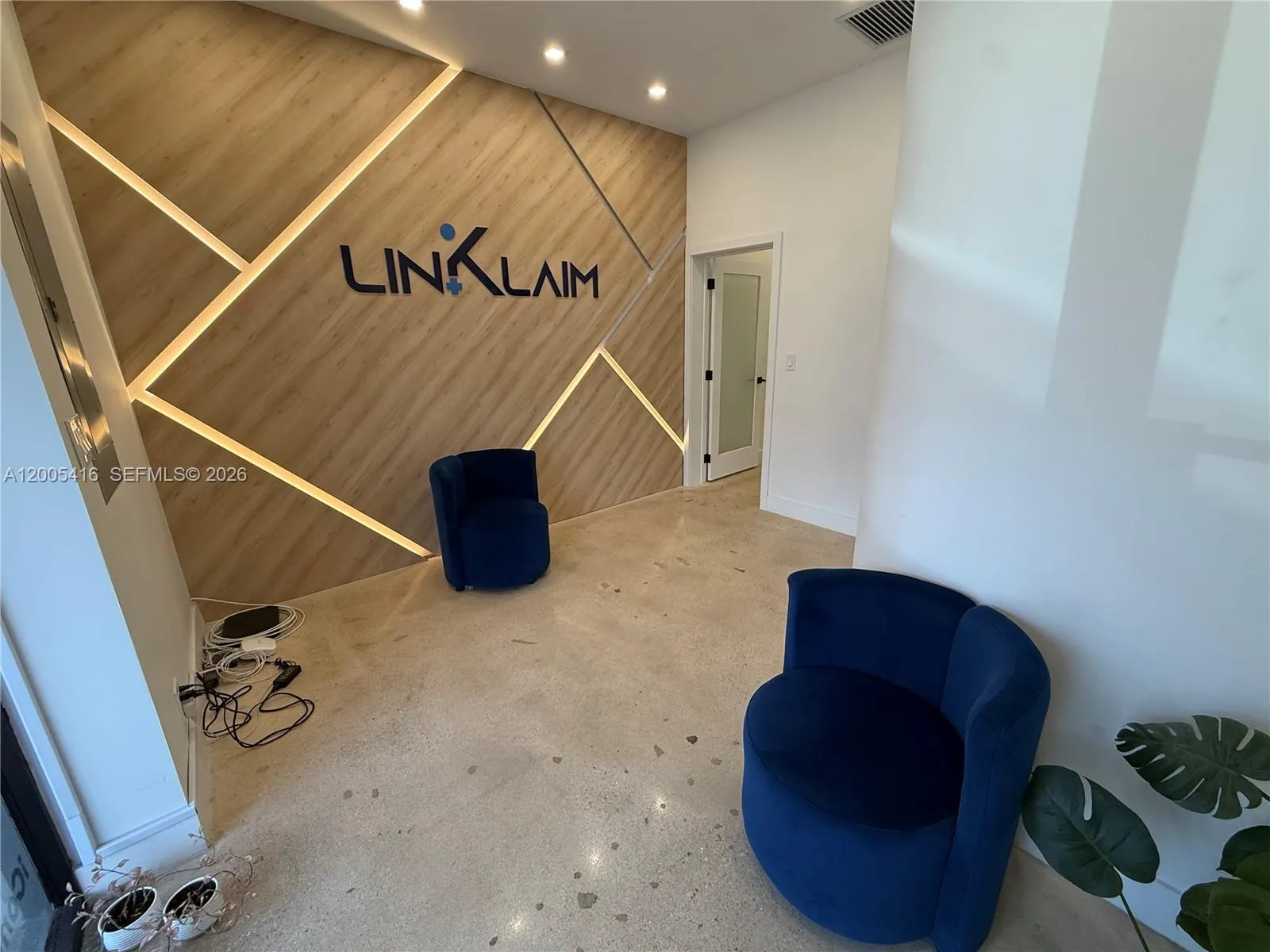 5520-5522 Nw 72nd Ave 5520, Miami, Florida 33166, Miami, Florida 33166, ,Commercial Sale,For Sale,5520-5522 Nw 72nd Ave 5520, Miami, Florida 33166,A12005416