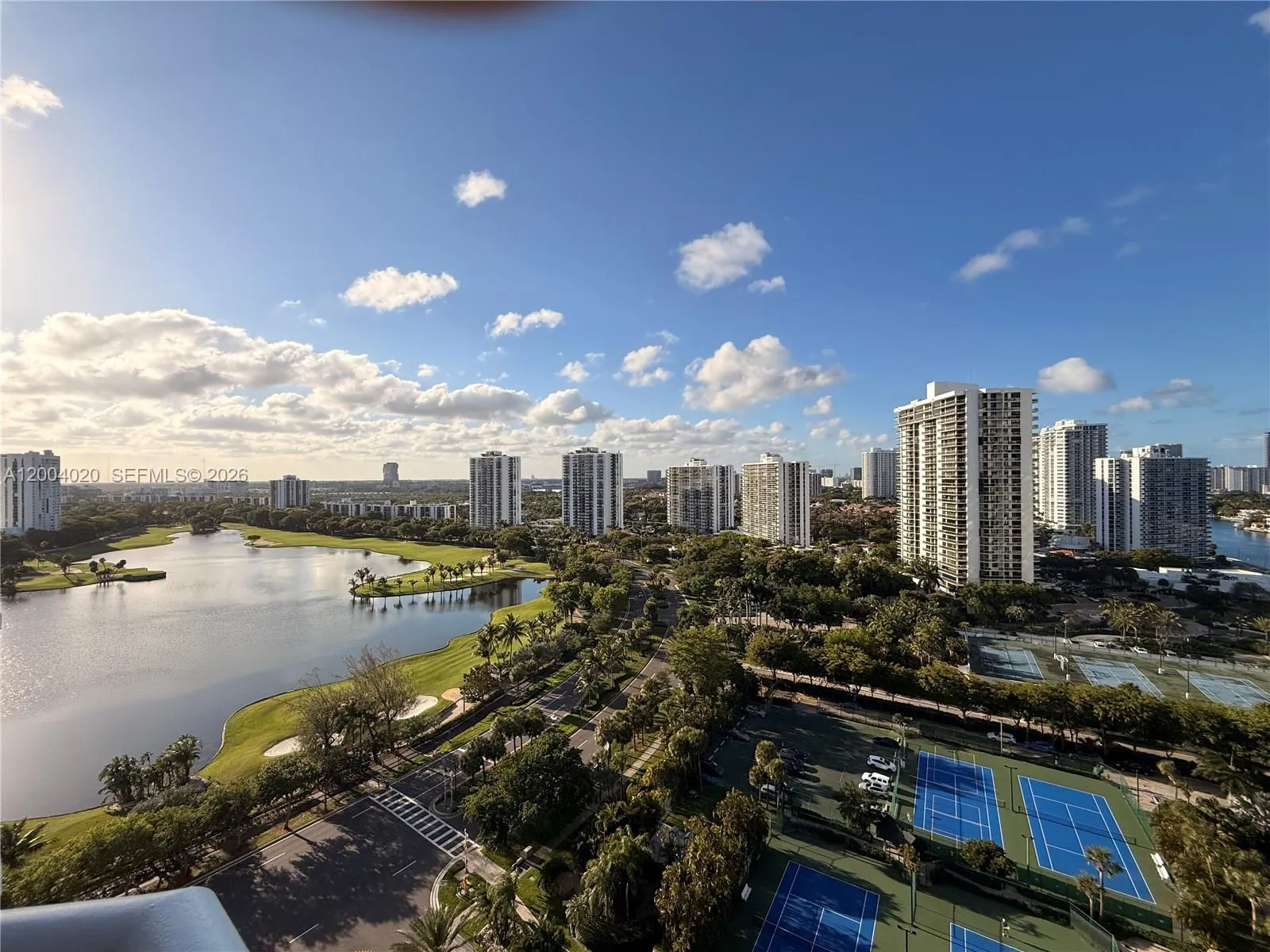 20185 E Country Club Dr 1907, Aventura, Florida 33, Aventura, Florida 33180, 3 Bedrooms Bedrooms, ,2 BathroomsBathrooms,Residential,For Sale,20185 E Country Club Dr 1907, Aventura, Florida 33,A12004020