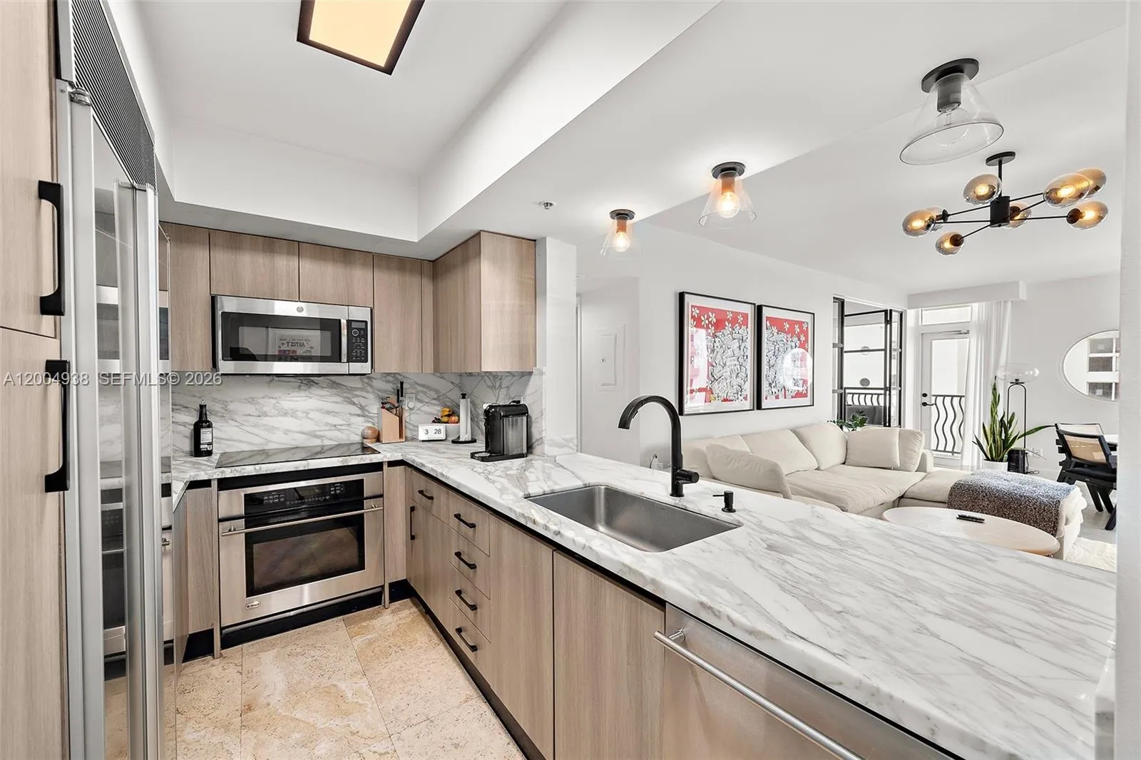 1500 Ocean Dr 607, Miami Beach, Florida 33139, Miami Beach, Florida 33139, 2 Bedrooms Bedrooms, ,2 BathroomsBathrooms,Residential,For Sale,1500 Ocean Dr 607, Miami Beach, Florida 33139,A12004938