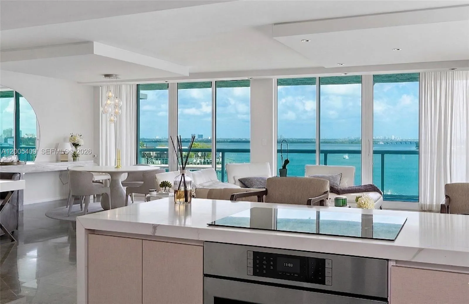 10 Venetian Way 804, Miami Beach, Florida 33139, Miami Beach, Florida 33139, 3 Bedrooms Bedrooms, ,3 BathroomsBathrooms,Residential,For Sale,10 Venetian Way 804, Miami Beach, Florida 33139,A12005409