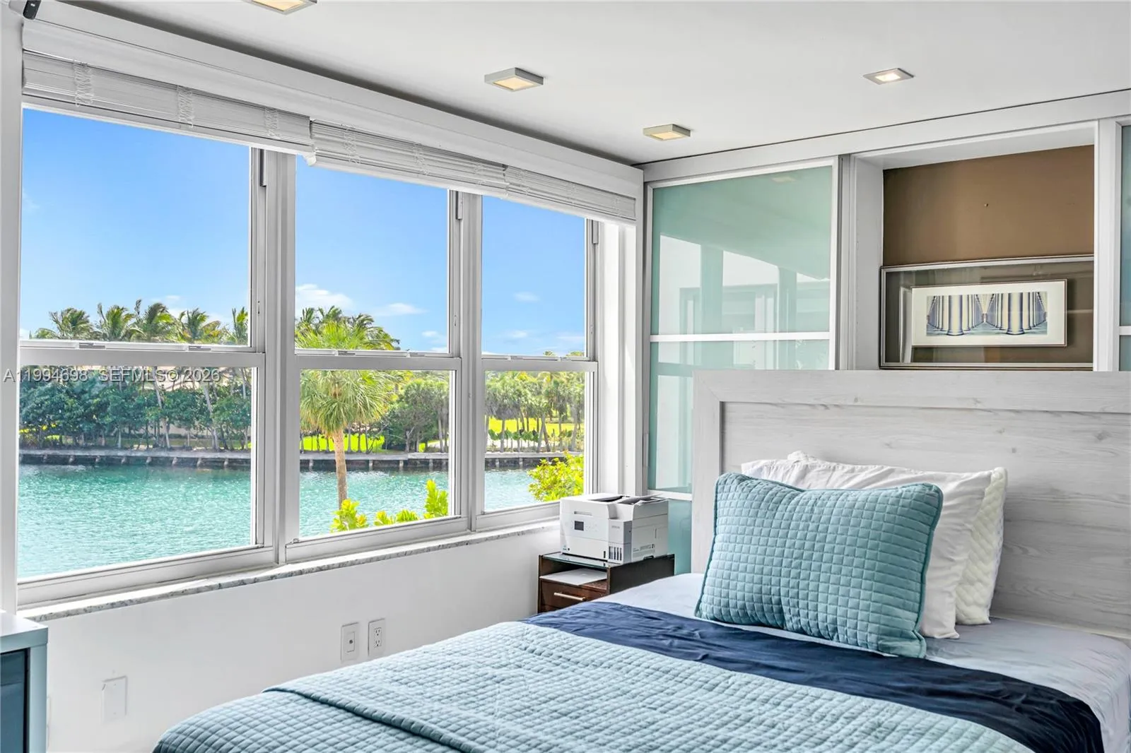 9102 W Bay Harbor Dr 3-c, Bay Harbor Islands, Flor, Bay Harbor Islands, Florida 33154, 1 Bedroom Bedrooms, ,1 BathroomBathrooms,Residential,For Sale,9102 W Bay Harbor Dr 3-c, Bay Harbor Islands, Flor,A11994698