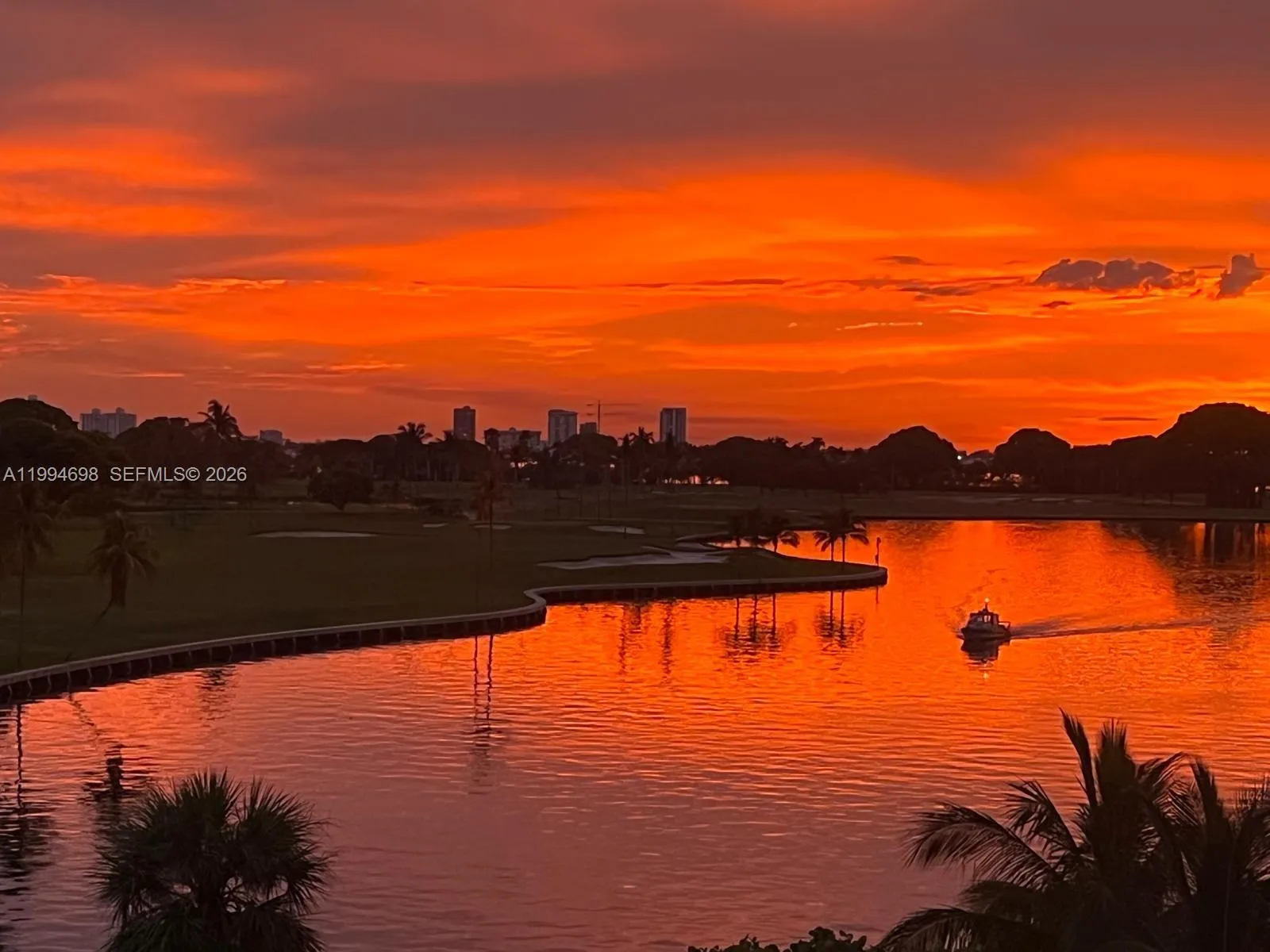 9102 W Bay Harbor Dr 3-c, Bay Harbor Islands, Flor, Bay Harbor Islands, Florida 33154, 1 Bedroom Bedrooms, ,1 BathroomBathrooms,Residential,For Sale,9102 W Bay Harbor Dr 3-c, Bay Harbor Islands, Flor,A11994698