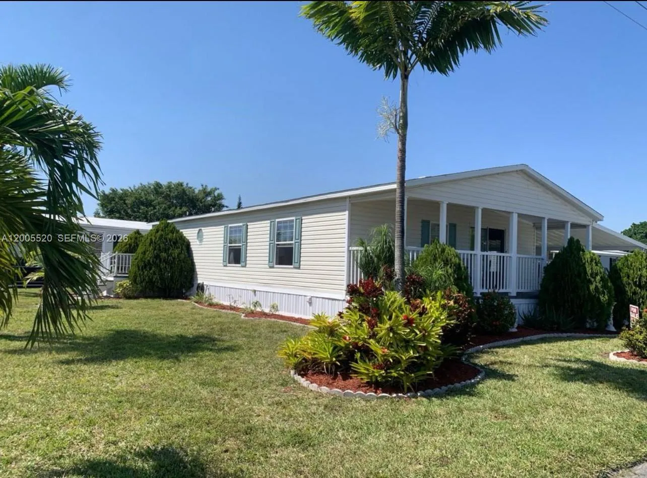 3021 Sw 52nd Avenue N/a, Davie, Florida 33314, Davie, Florida 33314, 3 Bedrooms Bedrooms, ,2 BathroomsBathrooms,Residential Lease,For Rent,3021 Sw 52nd Avenue N/a, Davie, Florida 33314,A12005520