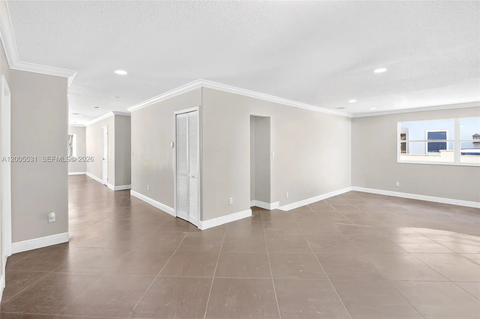 5310 Sw 72 Street, Miami, Florida 33143, Miami, Florida 33143, 3 Bedrooms Bedrooms, ,3 BathroomsBathrooms,Residential,For Sale,5310 Sw 72 Street, Miami, Florida 33143,A12005531