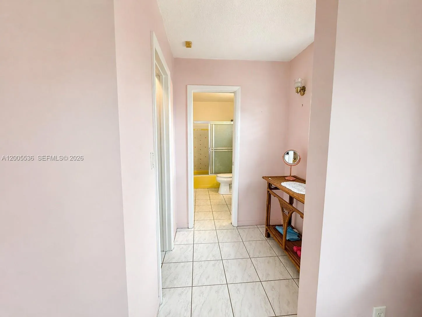 16701 Ne 13th Ave 102, Miami, Florida 33162, Miami, Florida 33162, 1 Bedroom Bedrooms, ,1 BathroomBathrooms,Residential,For Sale,16701 Ne 13th Ave 102, Miami, Florida 33162,A12005536