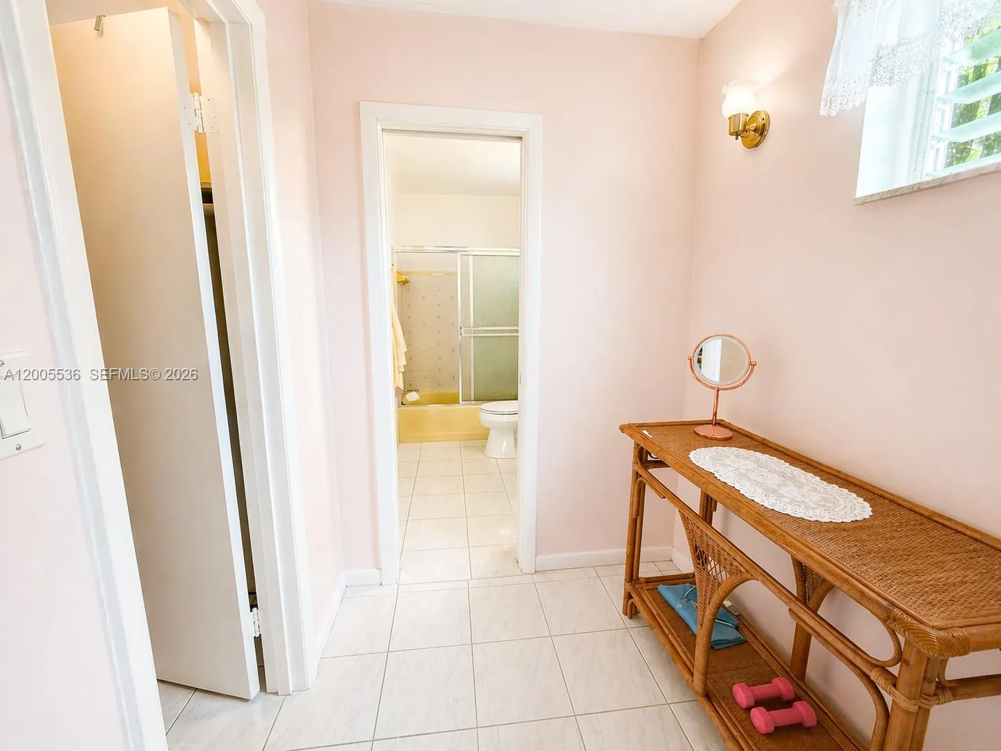 16701 Ne 13th Ave 102, Miami, Florida 33162, Miami, Florida 33162, 1 Bedroom Bedrooms, ,1 BathroomBathrooms,Residential,For Sale,16701 Ne 13th Ave 102, Miami, Florida 33162,A12005536