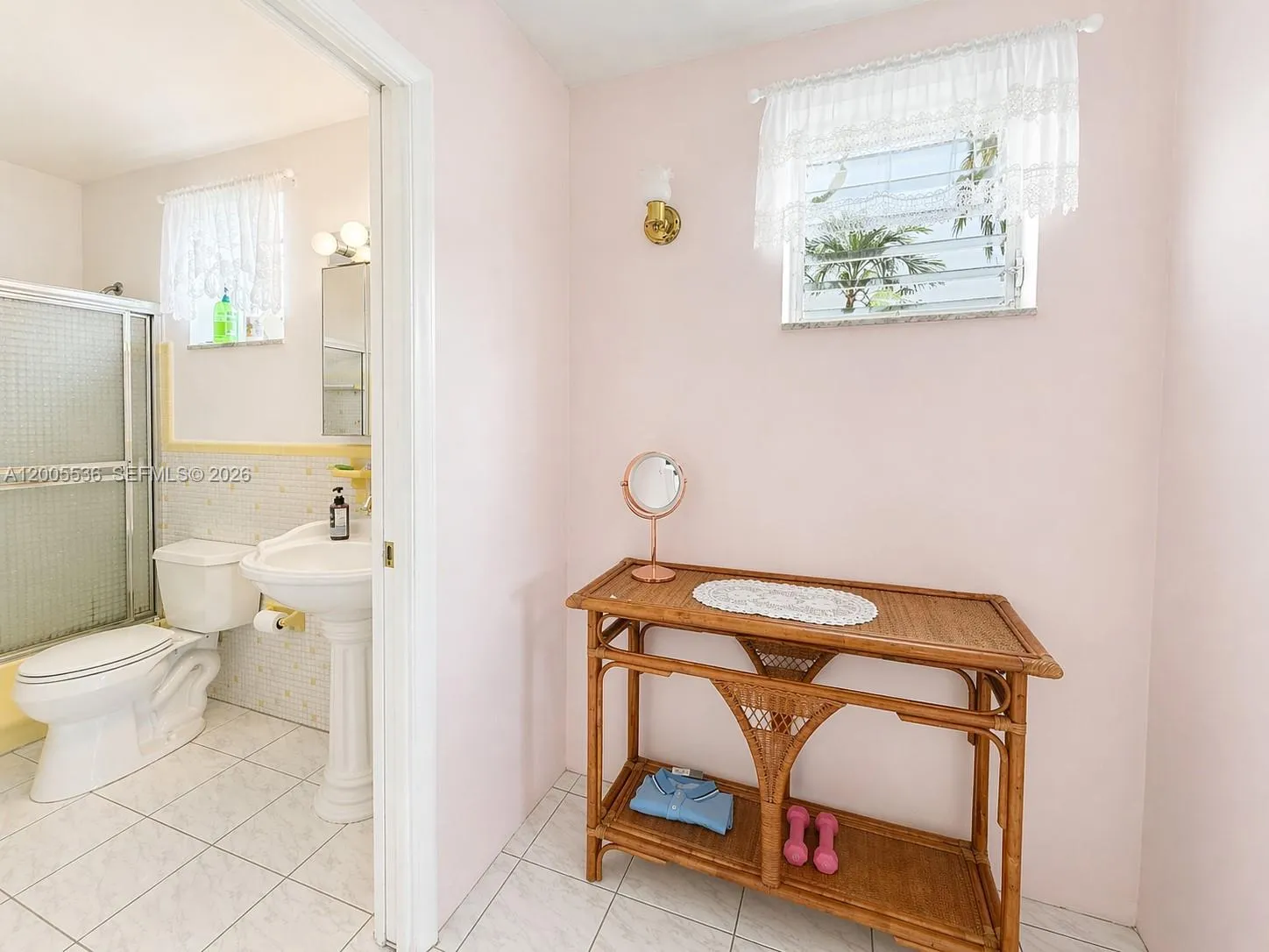 16701 Ne 13th Ave 102, Miami, Florida 33162, Miami, Florida 33162, 1 Bedroom Bedrooms, ,1 BathroomBathrooms,Residential,For Sale,16701 Ne 13th Ave 102, Miami, Florida 33162,A12005536