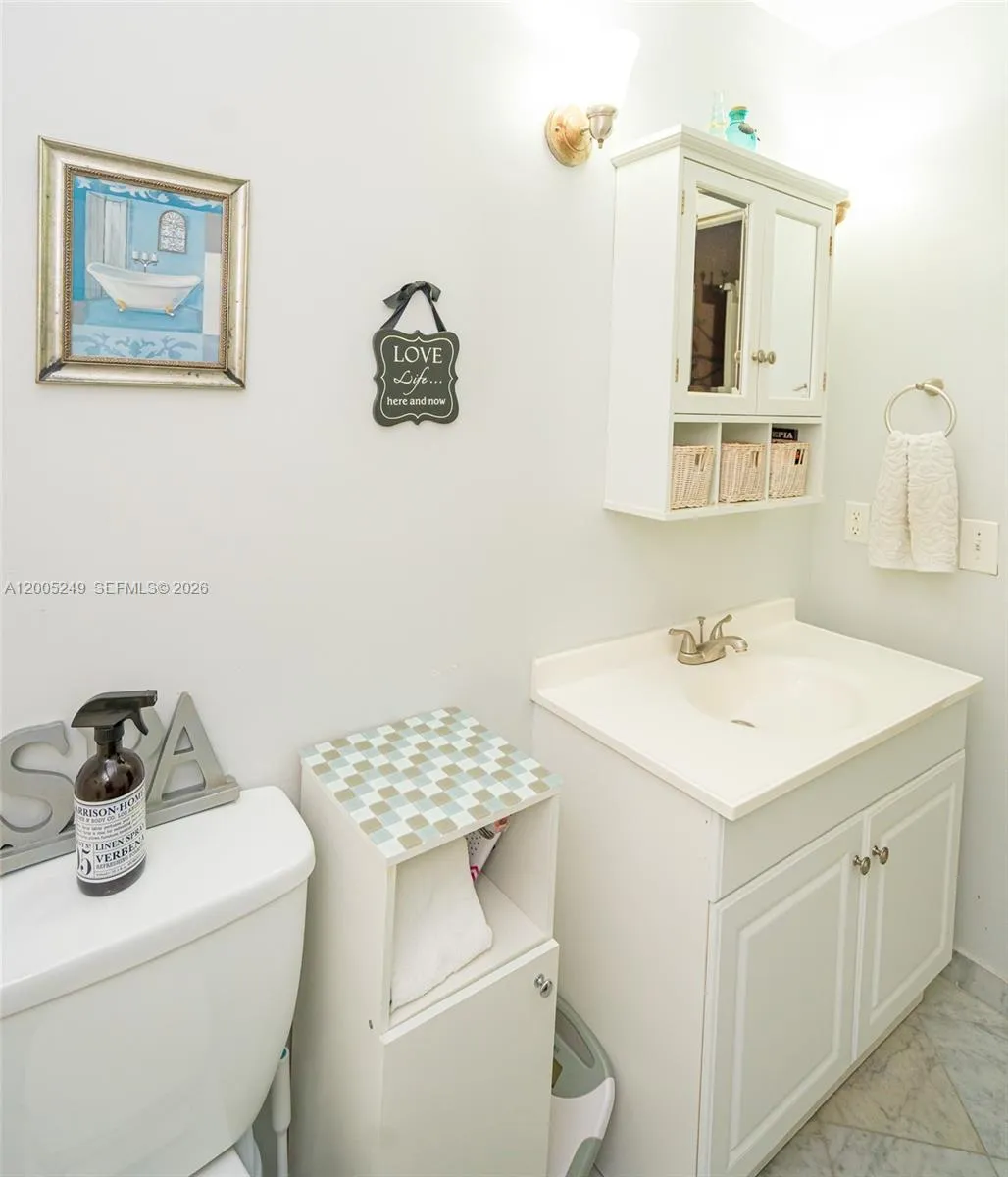 9786 Sw 222nd Ter, Cutler Bay, Florida 33190, Cutler Bay, Florida 33190, 3 Bedrooms Bedrooms, ,2 BathroomsBathrooms,Residential,For Sale,9786 Sw 222nd Ter, Cutler Bay, Florida 33190,A12005249