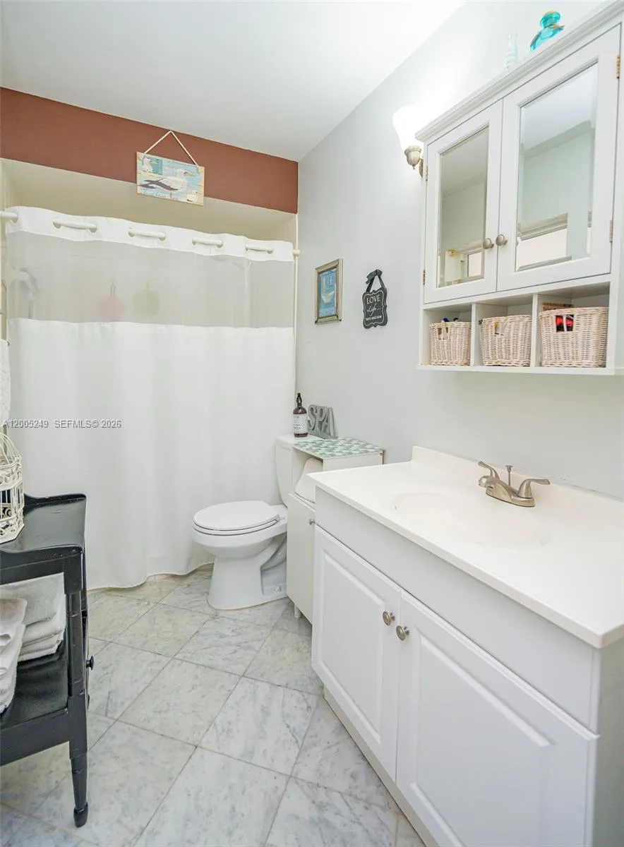 9786 Sw 222nd Ter, Cutler Bay, Florida 33190, Cutler Bay, Florida 33190, 3 Bedrooms Bedrooms, ,2 BathroomsBathrooms,Residential,For Sale,9786 Sw 222nd Ter, Cutler Bay, Florida 33190,A12005249