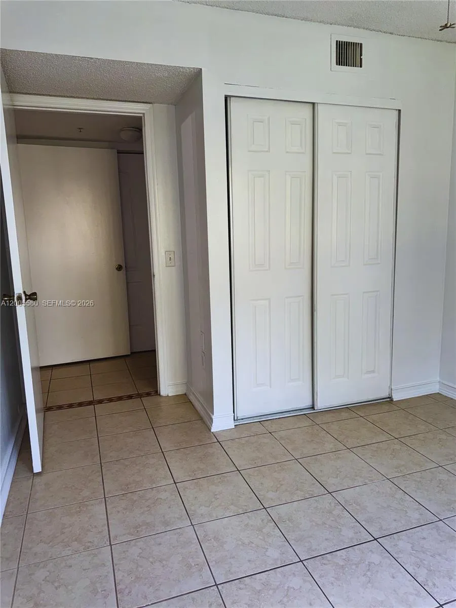 Hollywood, Florida 33021, 2 Bedrooms Bedrooms, ,2 BathroomsBathrooms,Residential,For Sale,A12005580