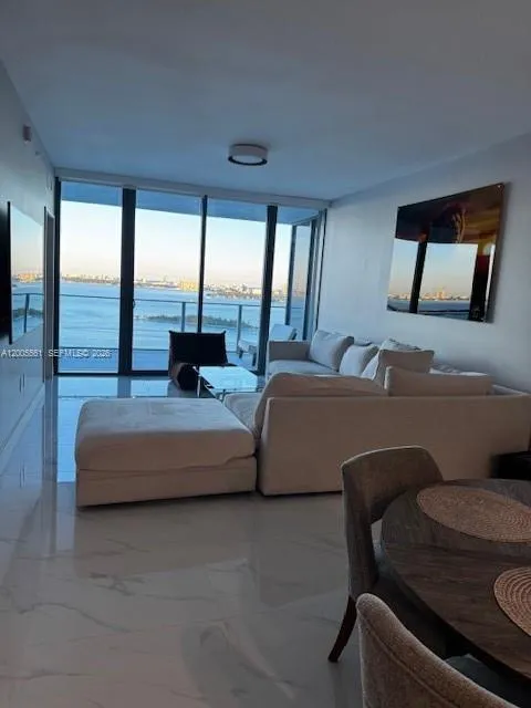 711 Ne 23 Terr 2206, Miami, Florida 33137, Miami, Florida 33137, 3 Bedrooms Bedrooms, ,3 BathroomsBathrooms,Residential,For Sale,711 Ne 23 Terr 2206, Miami, Florida 33137,A12005561