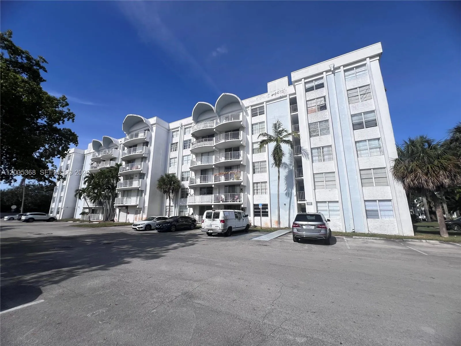 496 Nw 165th St Rd D-414, Miami, Florida 33169, Miami, Florida 33169, 1 Bedroom Bedrooms, ,1 BathroomBathrooms,Residential Lease,For Rent,496 Nw 165th St Rd D-414, Miami, Florida 33169,A12005368