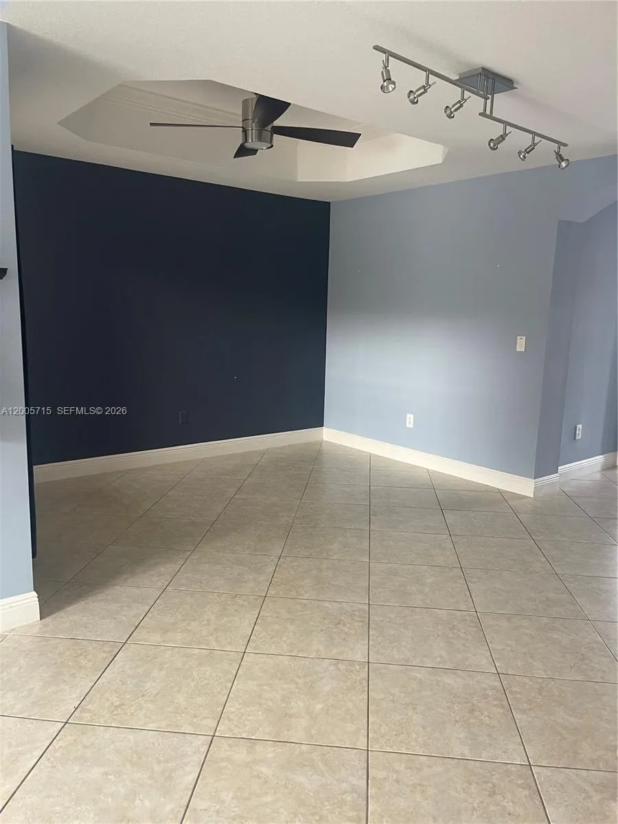 2155 Anchor Ct 2003, Dania Beach, Florida 33312, Fort Lauderdale, Florida 33312, 3 Bedrooms Bedrooms, ,2 BathroomsBathrooms,Residential Lease,For Rent,2155 Anchor Ct 2003, Dania Beach, Florida 33312,A12005715
