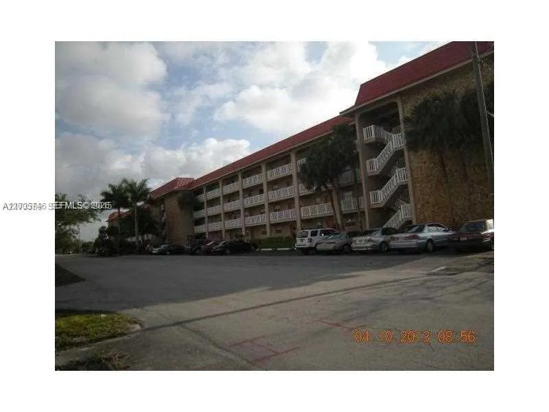 1700 Nw 58th Ter 3m, Sunrise, Florida 33313, Sunrise, Florida 33313, 2 Bedrooms Bedrooms, ,2 BathroomsBathrooms,Residential Lease,For Rent,1700 Nw 58th Ter 3m, Sunrise, Florida 33313,A12005746