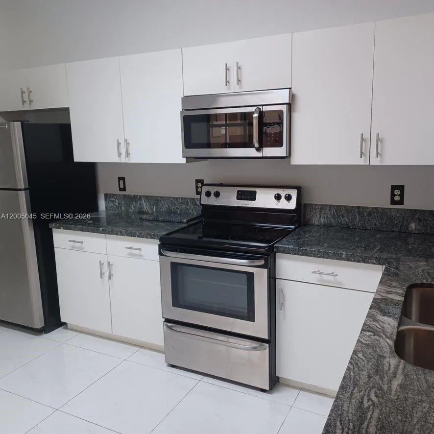 4118 Forest Dr 4118, Weston, Florida 33332, Weston, Florida 33332, 4 Bedrooms Bedrooms, ,2 BathroomsBathrooms,Residential Lease,For Rent,4118 Forest Dr 4118, Weston, Florida 33332,A12005045