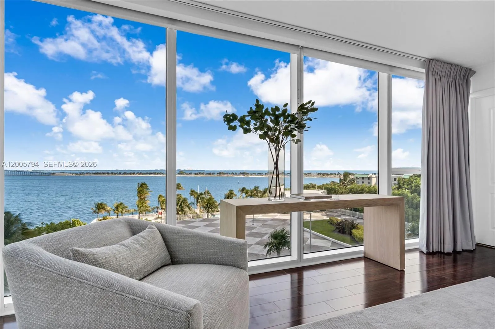 2101 Brickell Ave 306, Miami, Florida 33129, Miami, Florida 33129, 2 Bedrooms Bedrooms, ,2 BathroomsBathrooms,Residential,For Sale,2101 Brickell Ave 306, Miami, Florida 33129,A12005794