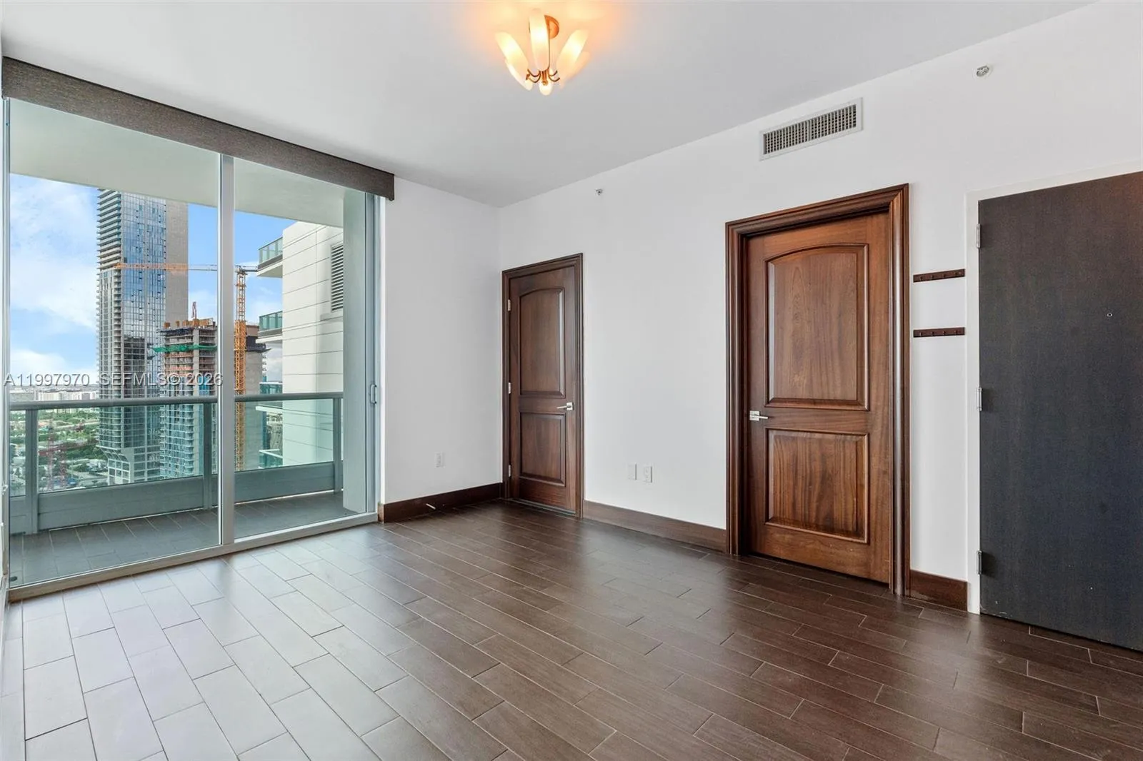 900 Biscayne Blvd 3502, Miami, Florida 33132, Miami, Florida 33132, 2 Bedrooms Bedrooms, ,3 BathroomsBathrooms,Residential,For Sale,900 Biscayne Blvd 3502, Miami, Florida 33132,A11997970