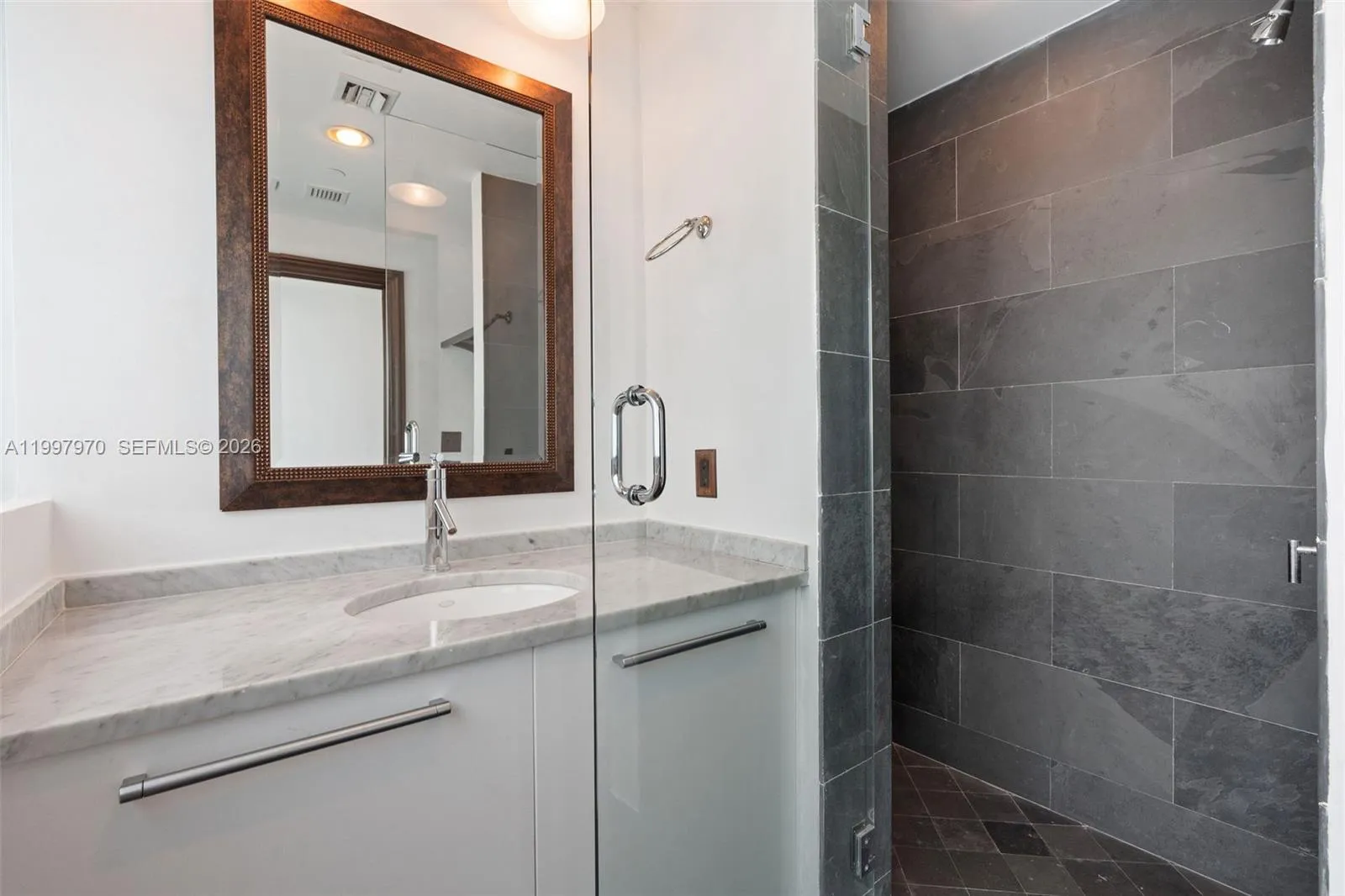 900 Biscayne Blvd 3502, Miami, Florida 33132, Miami, Florida 33132, 2 Bedrooms Bedrooms, ,3 BathroomsBathrooms,Residential,For Sale,900 Biscayne Blvd 3502, Miami, Florida 33132,A11997970