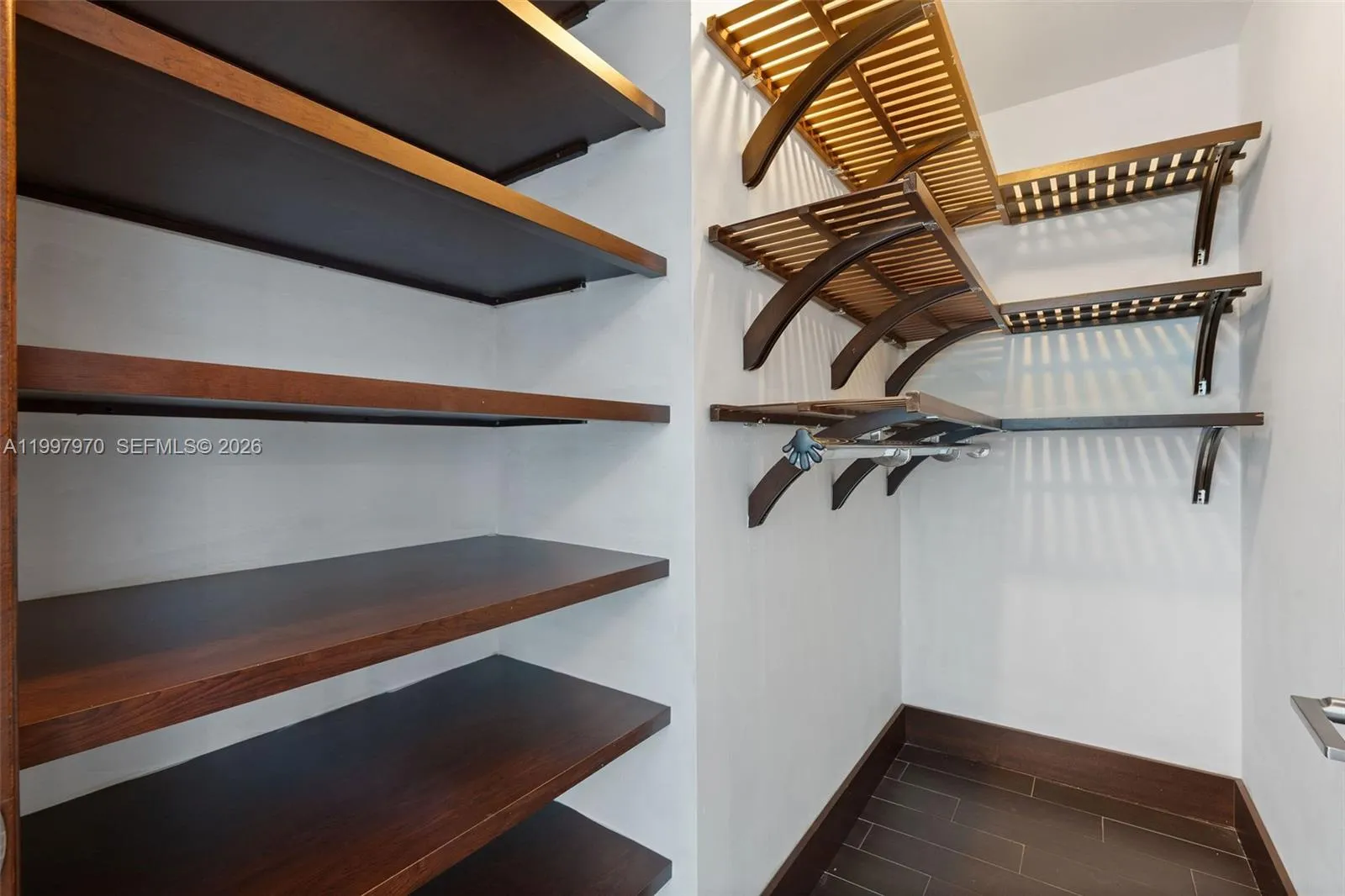 900 Biscayne Blvd 3502, Miami, Florida 33132, Miami, Florida 33132, 2 Bedrooms Bedrooms, ,3 BathroomsBathrooms,Residential,For Sale,900 Biscayne Blvd 3502, Miami, Florida 33132,A11997970