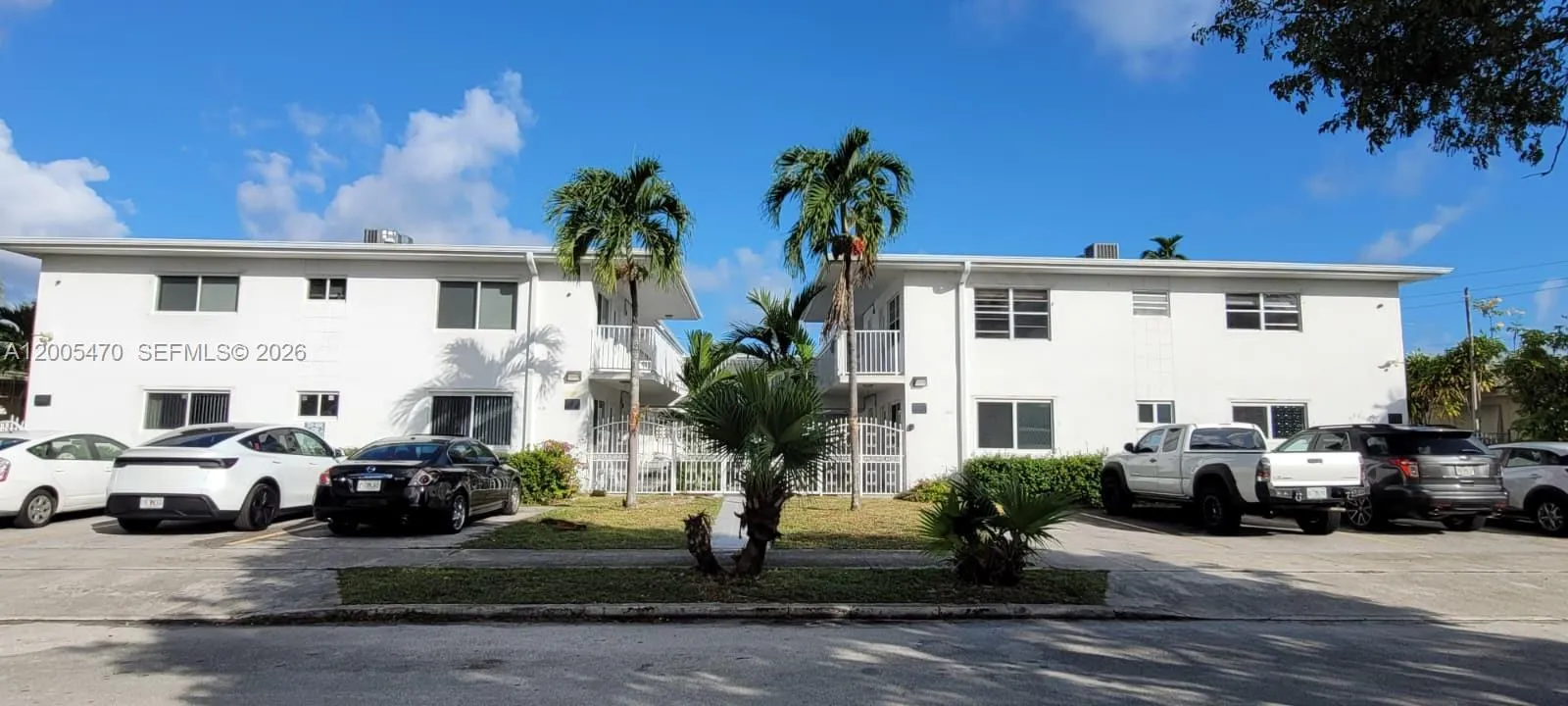 1719 Wiley St 2, Hollywood, Florida 33020, Hollywood, Florida 33020, 1 Bedroom Bedrooms, ,1 BathroomBathrooms,Residential Lease,For Rent,1719 Wiley St 2, Hollywood, Florida 33020,A12005470