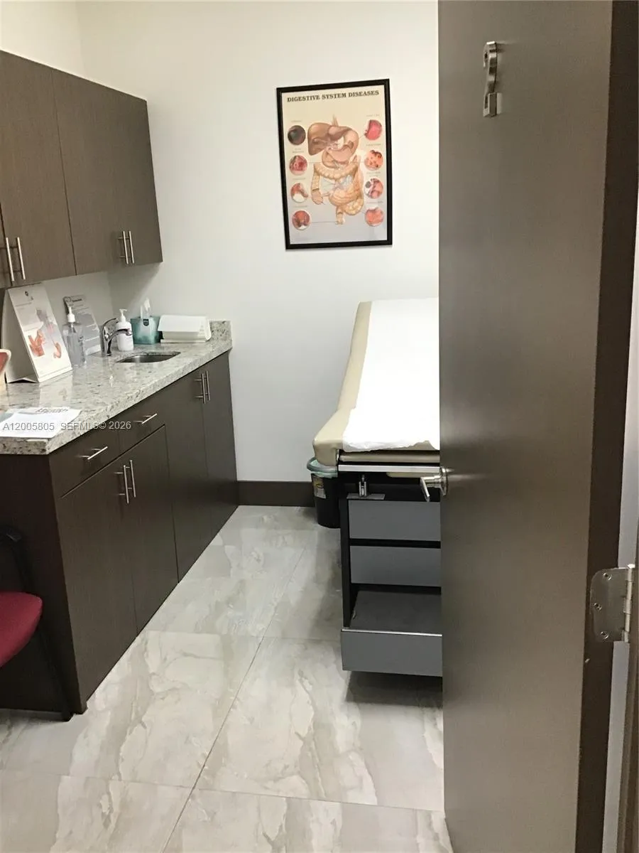 1601 N Palm Ave 311, Pembroke Pines, Florida 33026, Pembroke Pines, Florida 33026, ,Commercial Lease,For Rent,1601 N Palm Ave 311, Pembroke Pines, Florida 33026,A12005805