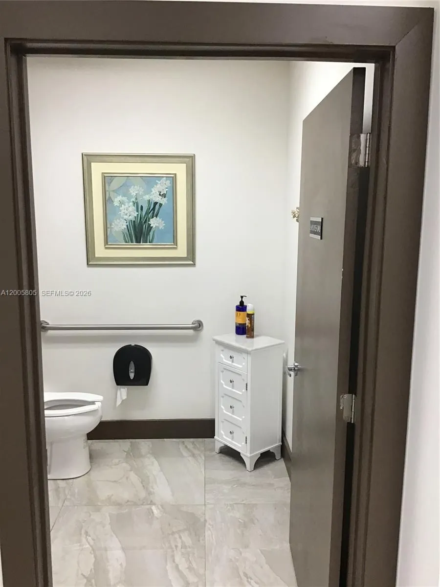 1601 N Palm Ave 311, Pembroke Pines, Florida 33026, Pembroke Pines, Florida 33026, ,Commercial Lease,For Rent,1601 N Palm Ave 311, Pembroke Pines, Florida 33026,A12005805