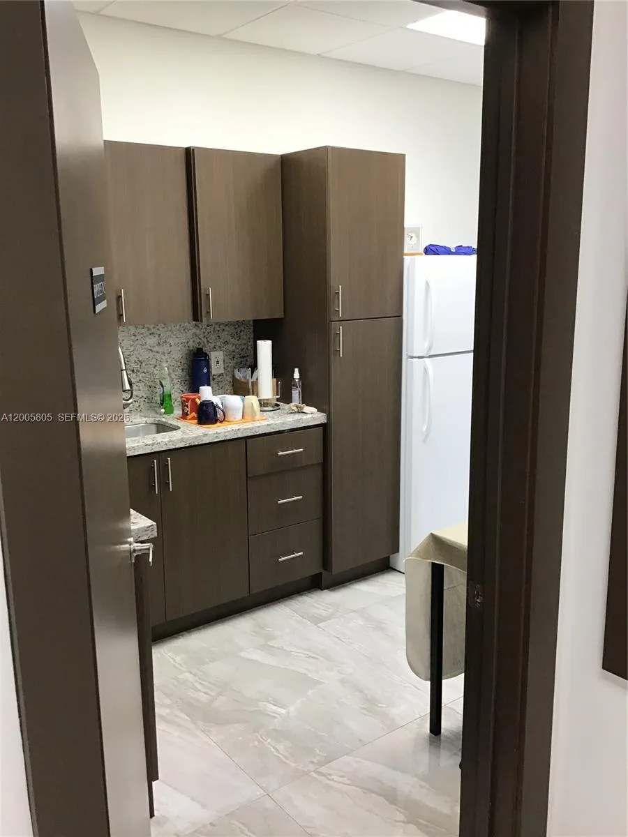 1601 N Palm Ave 311, Pembroke Pines, Florida 33026, Pembroke Pines, Florida 33026, ,Commercial Lease,For Rent,1601 N Palm Ave 311, Pembroke Pines, Florida 33026,A12005805