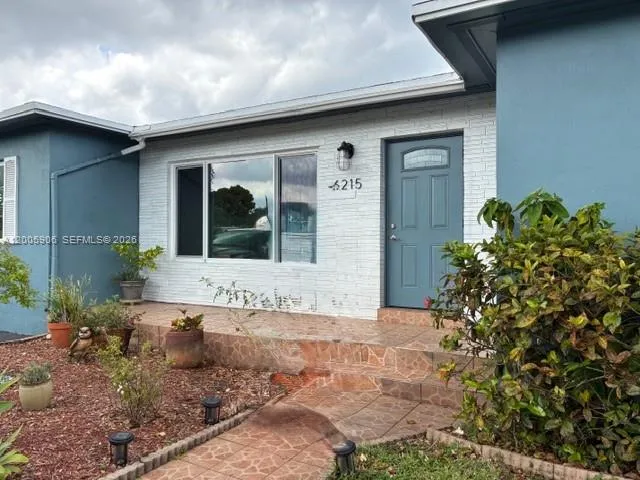 6215 Sw 20th St 1, Miramar, Florida 33023, Miramar, Florida 33023, ,1 BathroomBathrooms,Residential Lease,For Rent,6215 Sw 20th St 1, Miramar, Florida 33023,A12005906