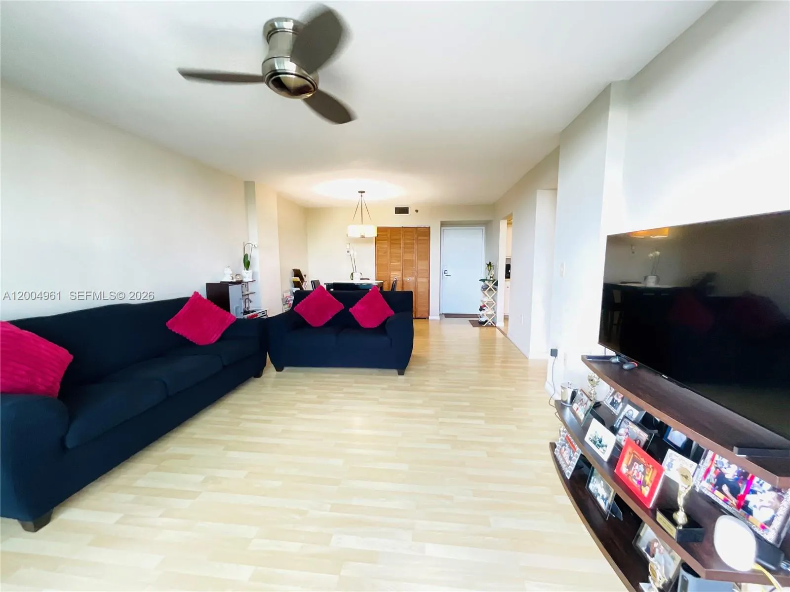 919 Hillcrest Dr 504, Hollywood, Florida 33021, Hollywood, Florida 33021, 2 Bedrooms Bedrooms, ,2 BathroomsBathrooms,Residential,For Sale,919 Hillcrest Dr 504, Hollywood, Florida 33021,A12004961