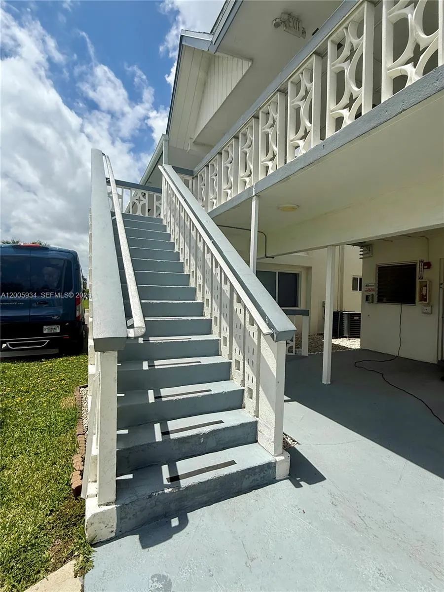 11 Ne 204th St 23, Miami Gardens, Florida 33179, Miami Gardens, Florida 33179, 1 Bedroom Bedrooms, ,1 BathroomBathrooms,Residential,For Sale,11 Ne 204th St 23, Miami Gardens, Florida 33179,A12005934