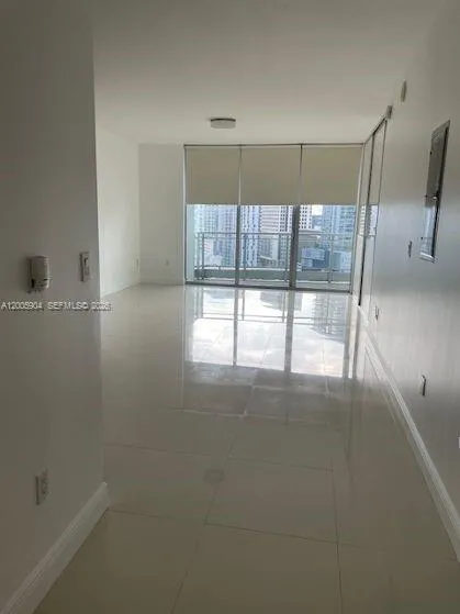 Miami, Florida 33130, 1 Bedroom Bedrooms, ,1 BathroomBathrooms,Residential Lease,For Rent,A12005904