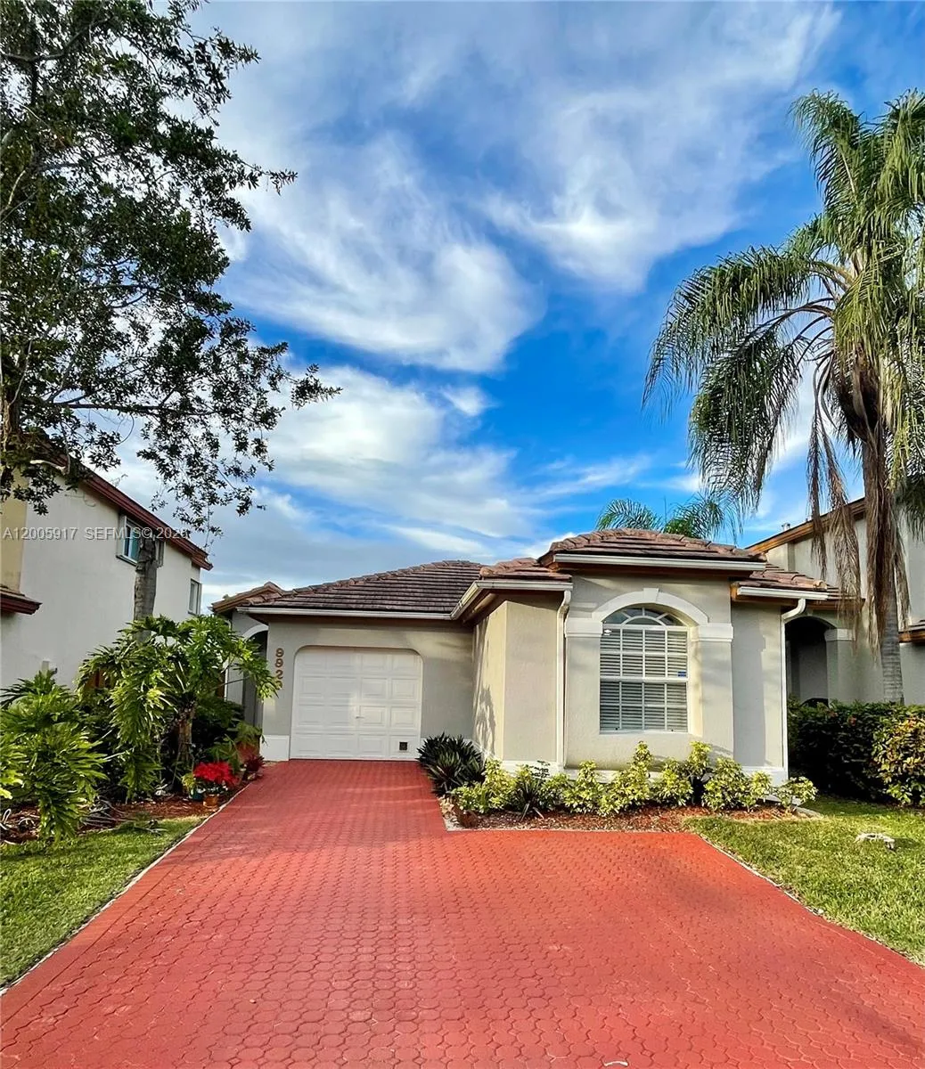 9929 Nw 29th Ter, Doral, Florida 33172, Doral, Florida 33172, 3 Bedrooms Bedrooms, ,2 BathroomsBathrooms,Residential Lease,For Rent,9929 Nw 29th Ter, Doral, Florida 33172,A12005917