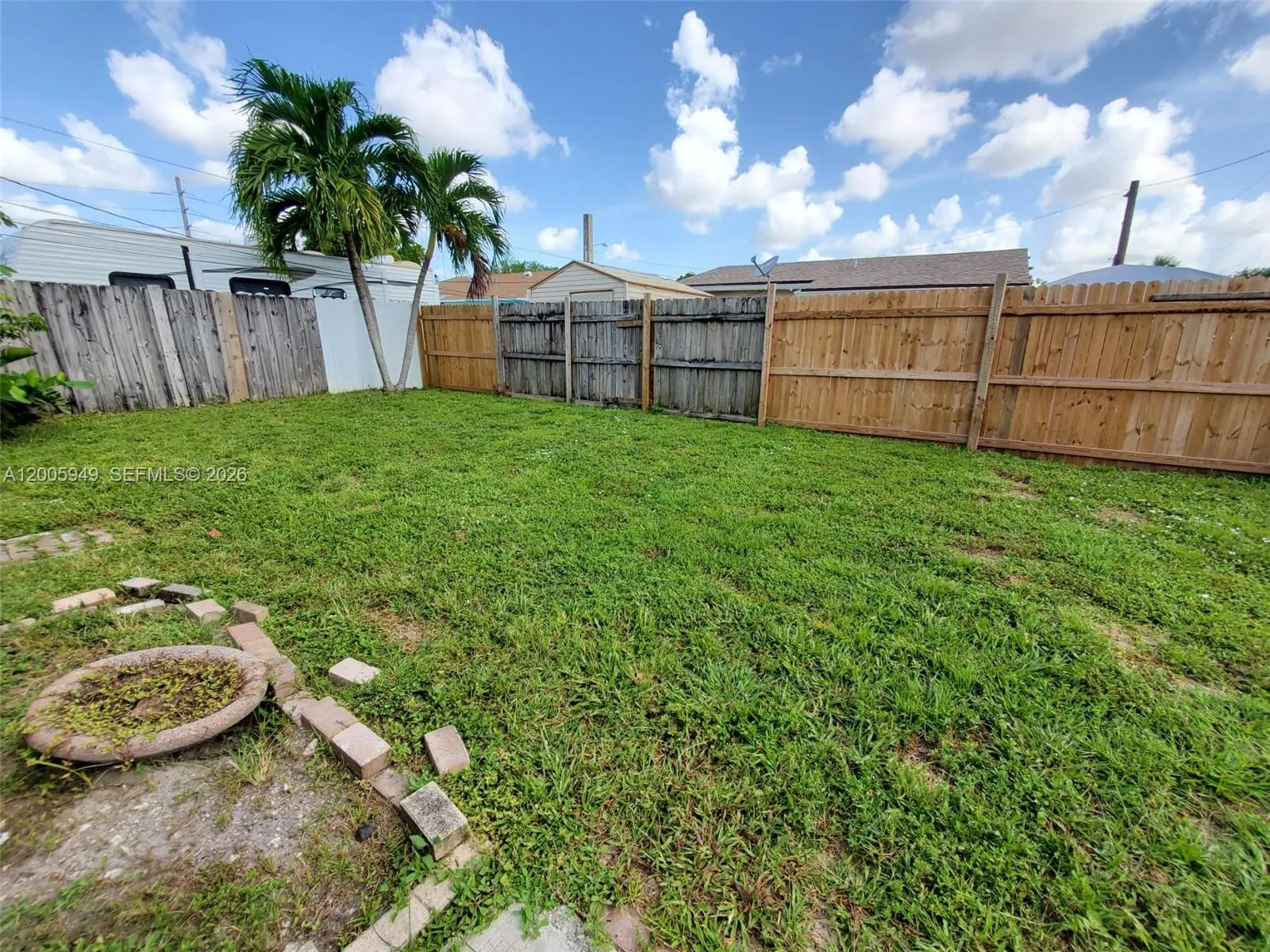 2114 Mckinley St Rear A, Hollywood, Florida 33020, Hollywood, Florida 33020, 1 Bedroom Bedrooms, ,1 BathroomBathrooms,Residential Lease,For Rent,2114 Mckinley St Rear A, Hollywood, Florida 33020,A12005949