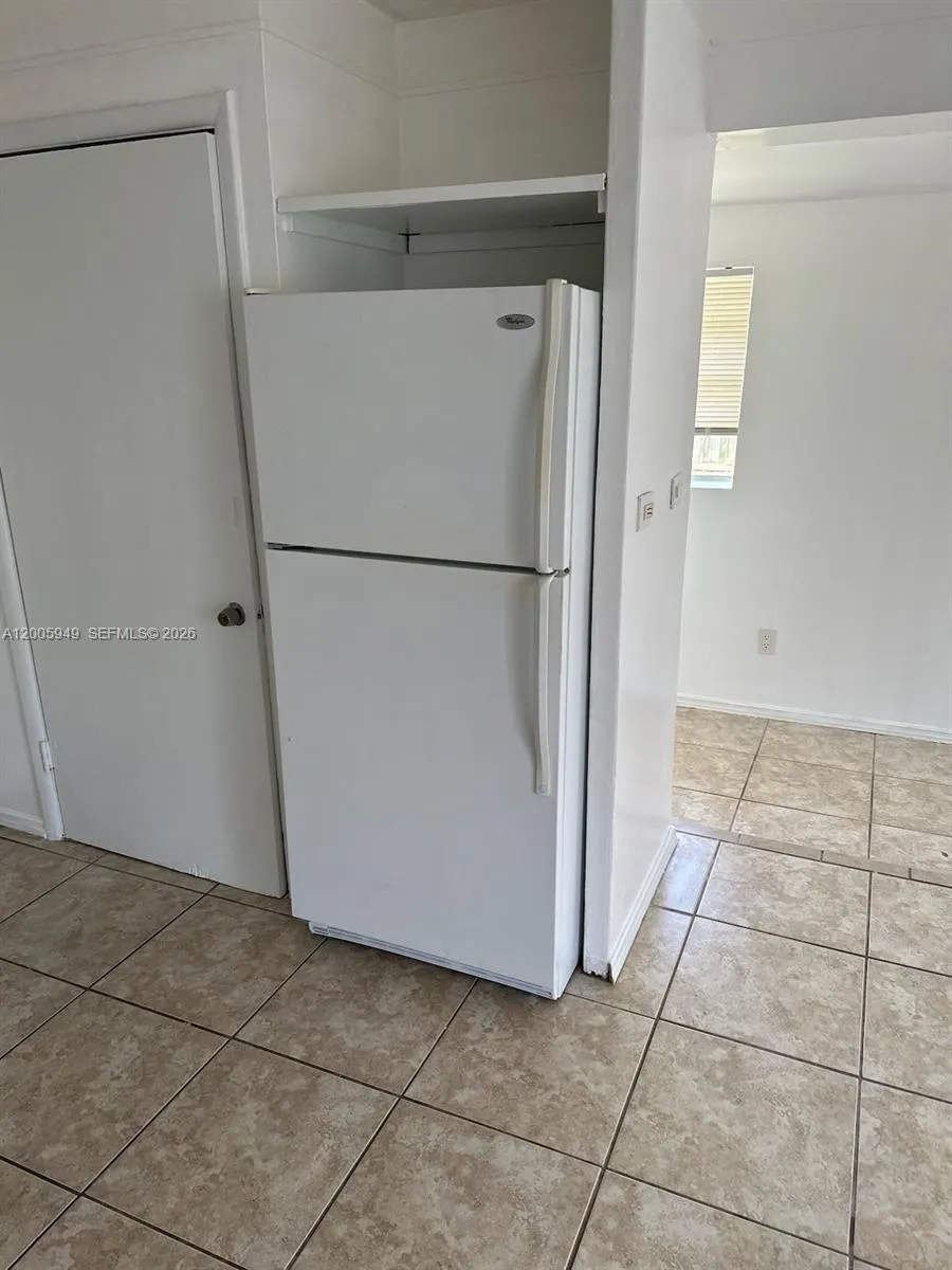 2114 Mckinley St Rear A, Hollywood, Florida 33020, Hollywood, Florida 33020, 1 Bedroom Bedrooms, ,1 BathroomBathrooms,Residential Lease,For Rent,2114 Mckinley St Rear A, Hollywood, Florida 33020,A12005949